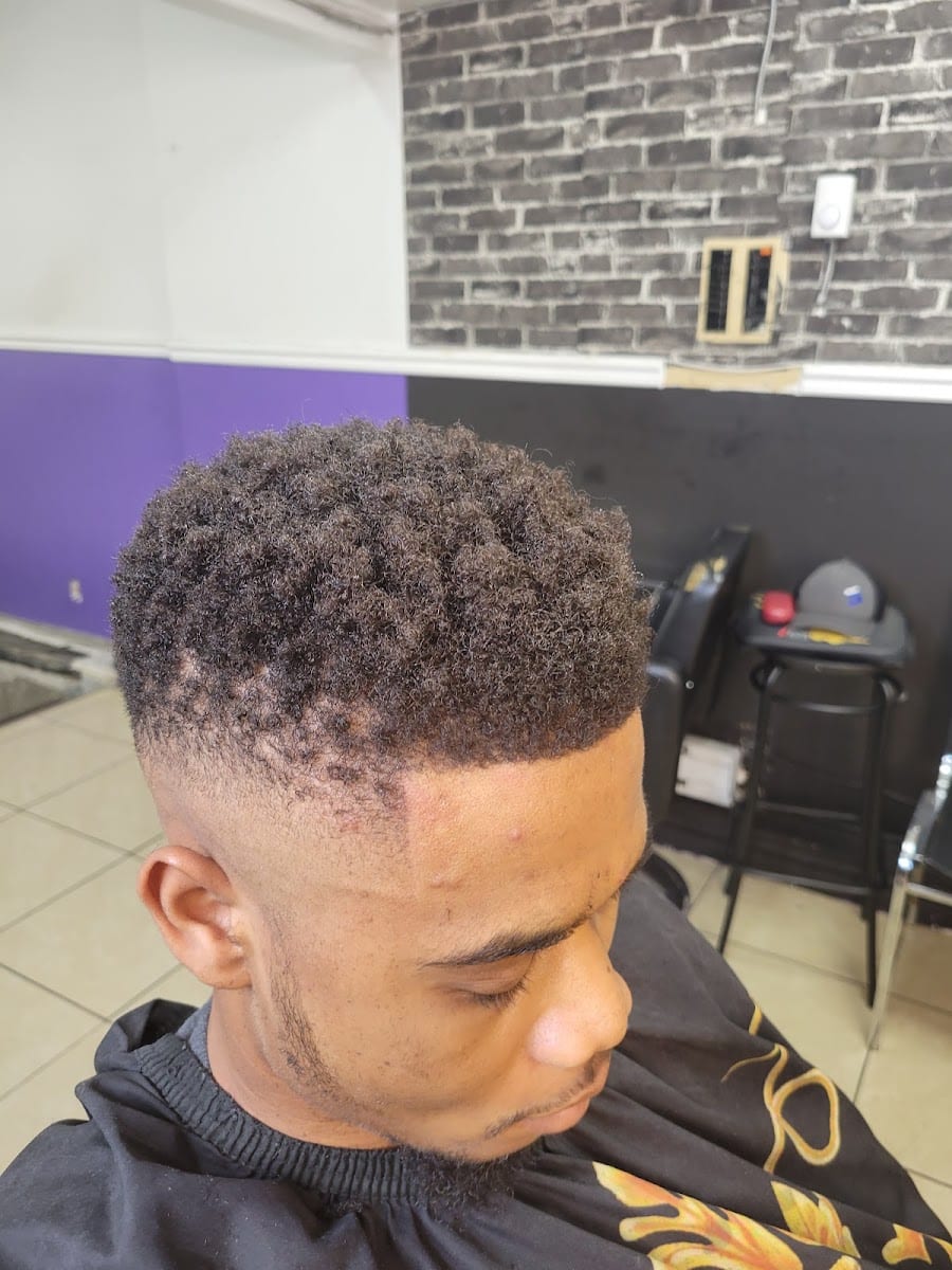 Oyintemi Barber shop
