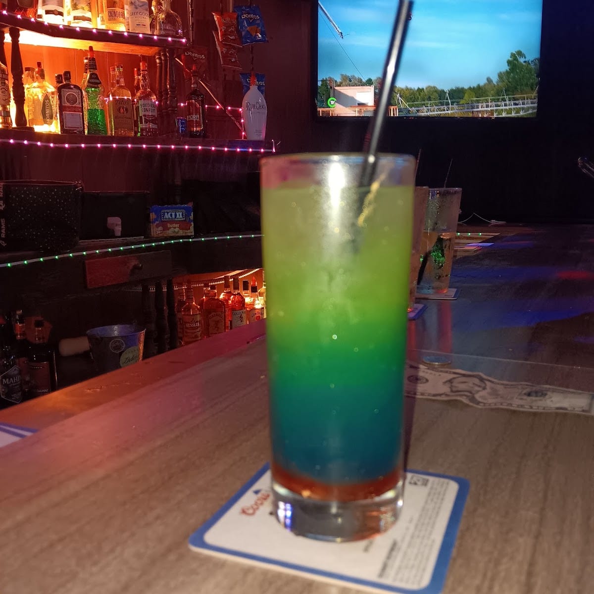 The Signal Lounge