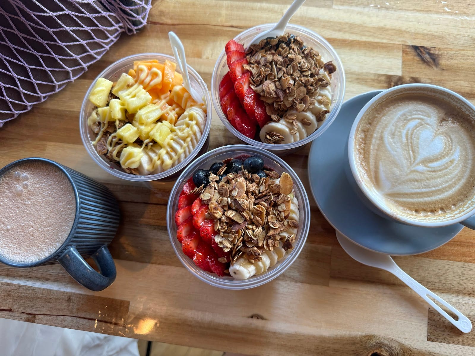 Shoreline Cafe