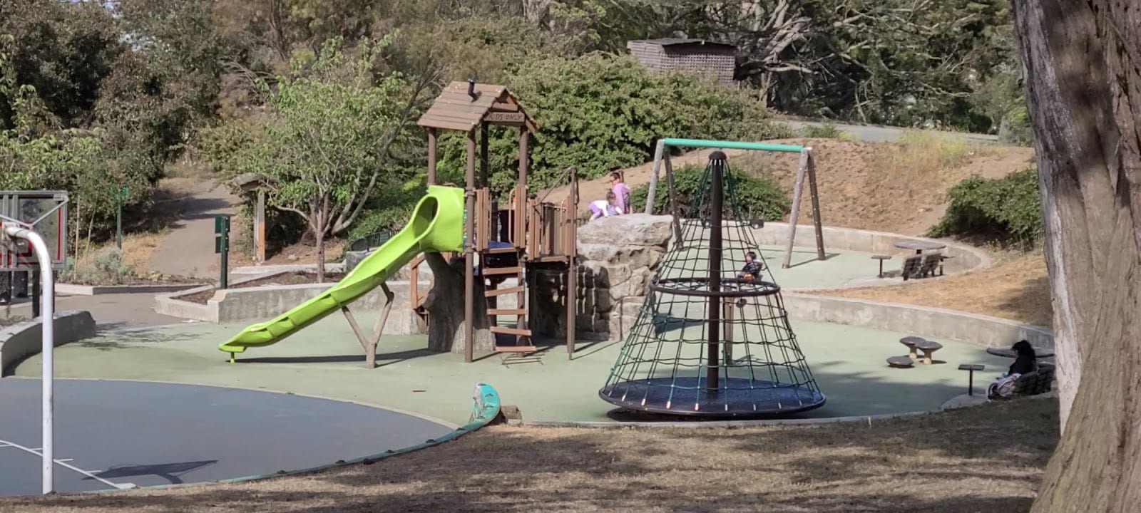 Peru Playground Picnic Area, photo 2