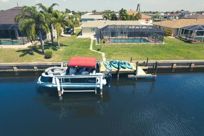 Water front, Sailboat Access, Harbor/Gulf Access, Walk to Beach Park, photo 2