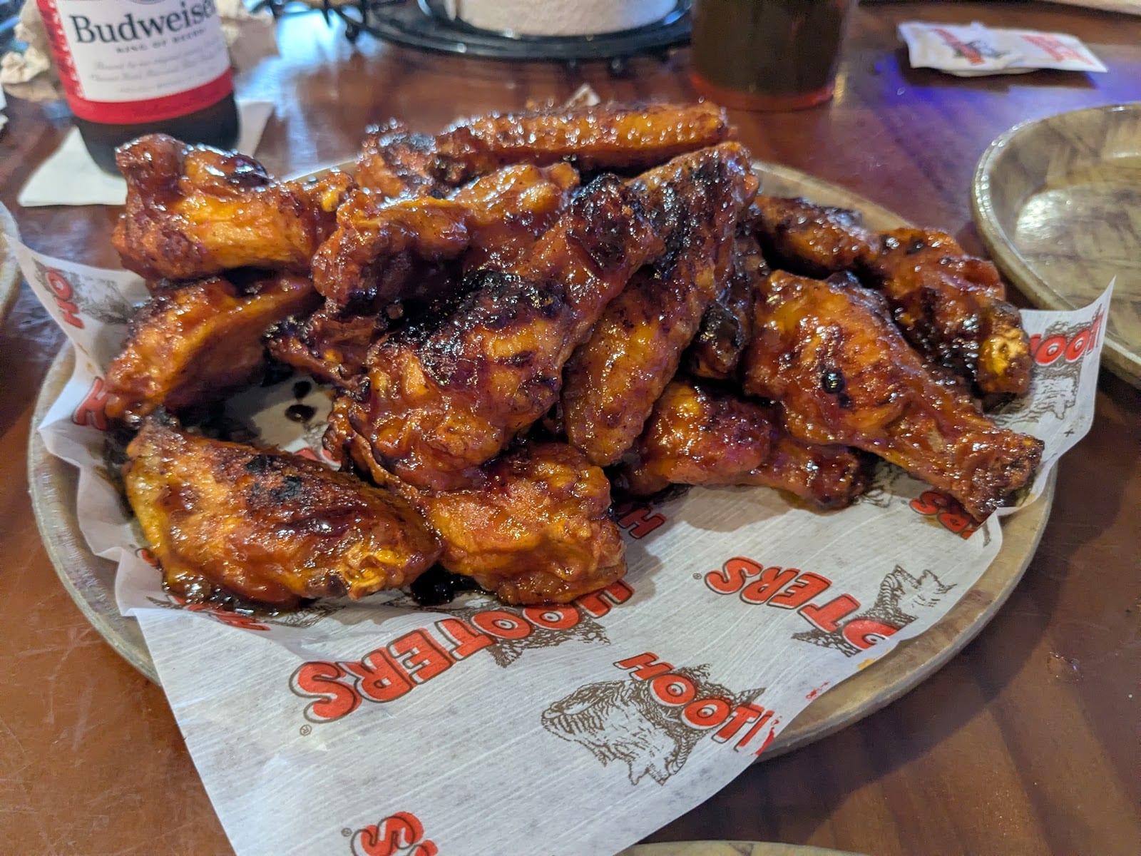 Hooters, photo 3
