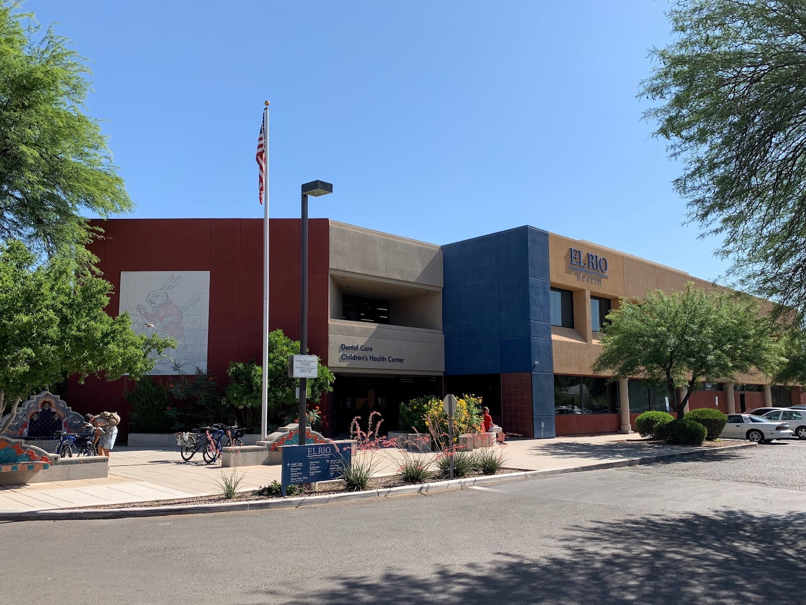 El Rio - Congress Dental Center