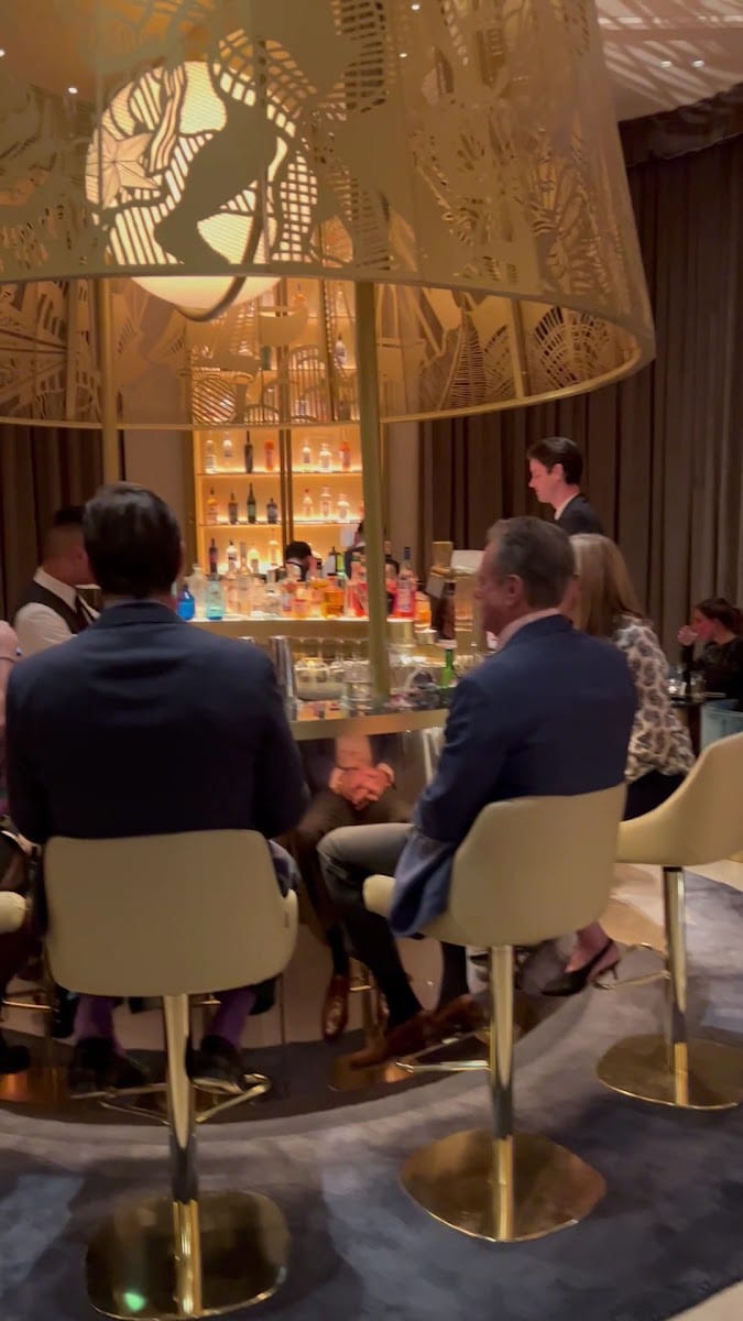 Ritz Bar, photo 3