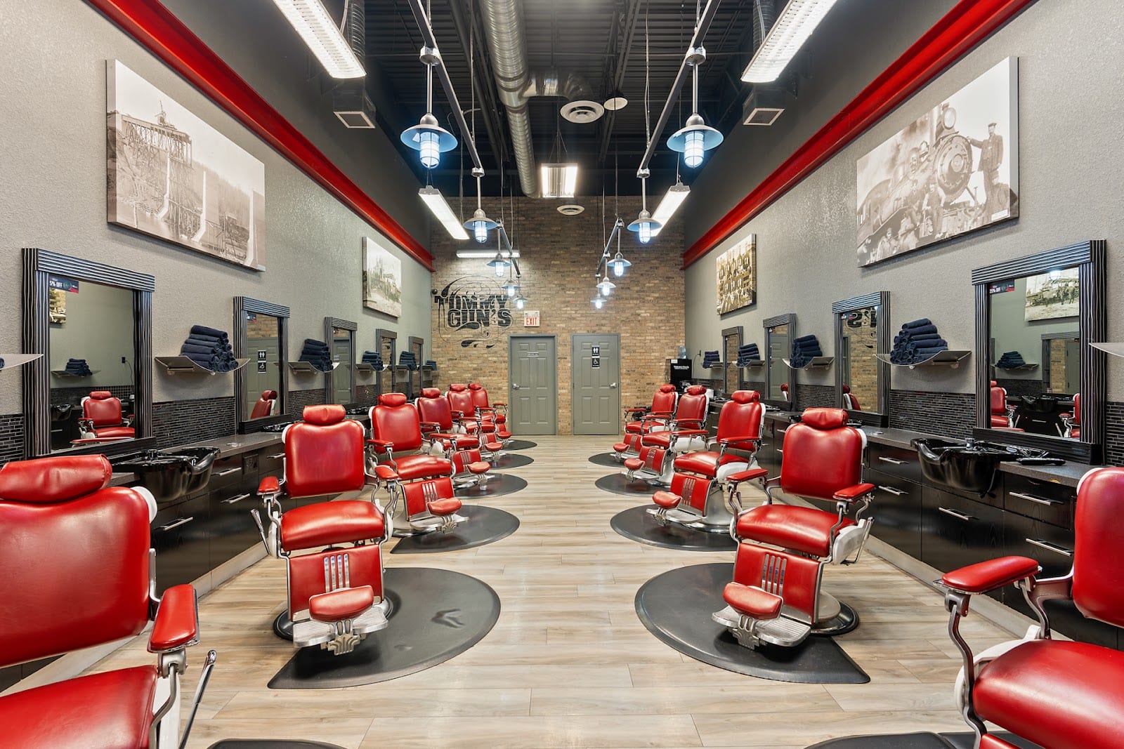 Tommy Gun's Original Barbershop, photo 2