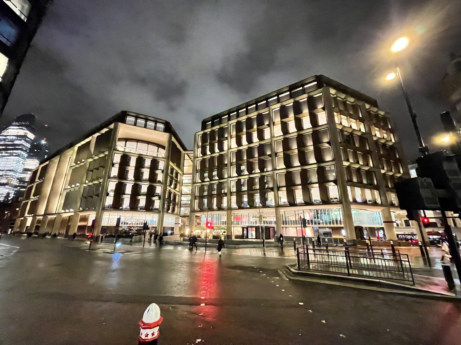 Bloomberg Arcade, photo 3