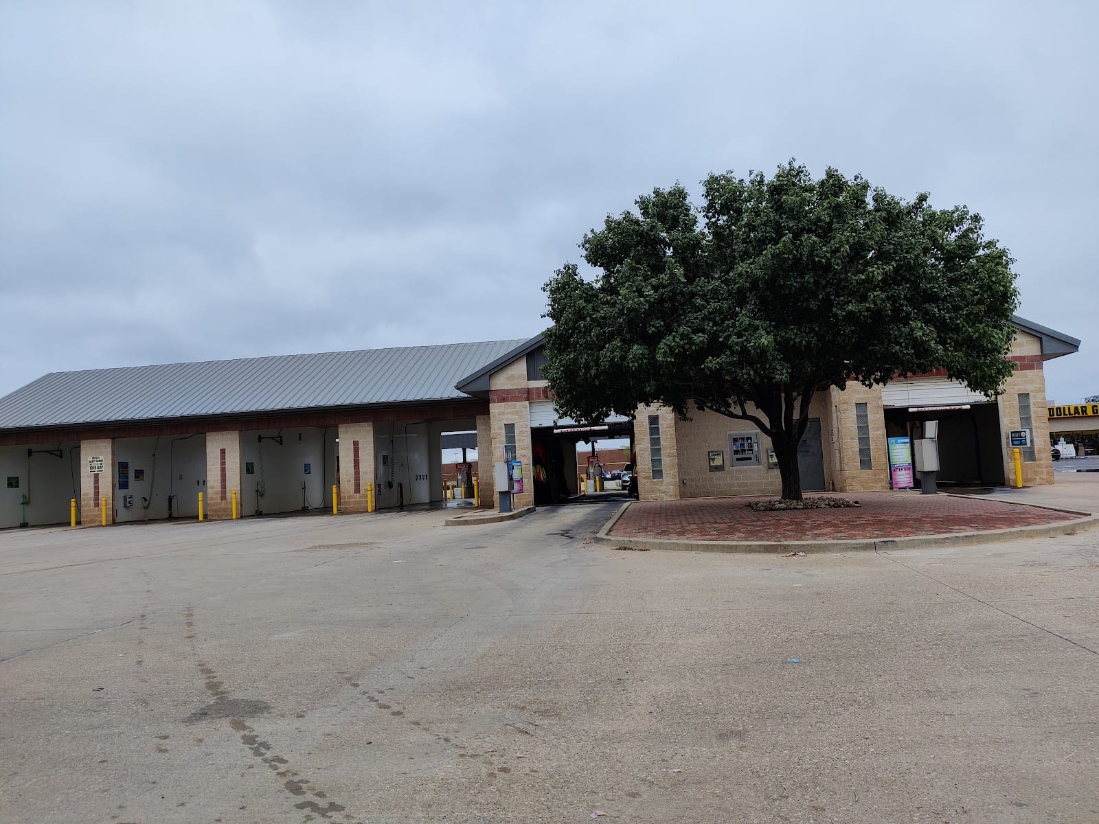 Autec Self-Service Car Wash, photo 3
