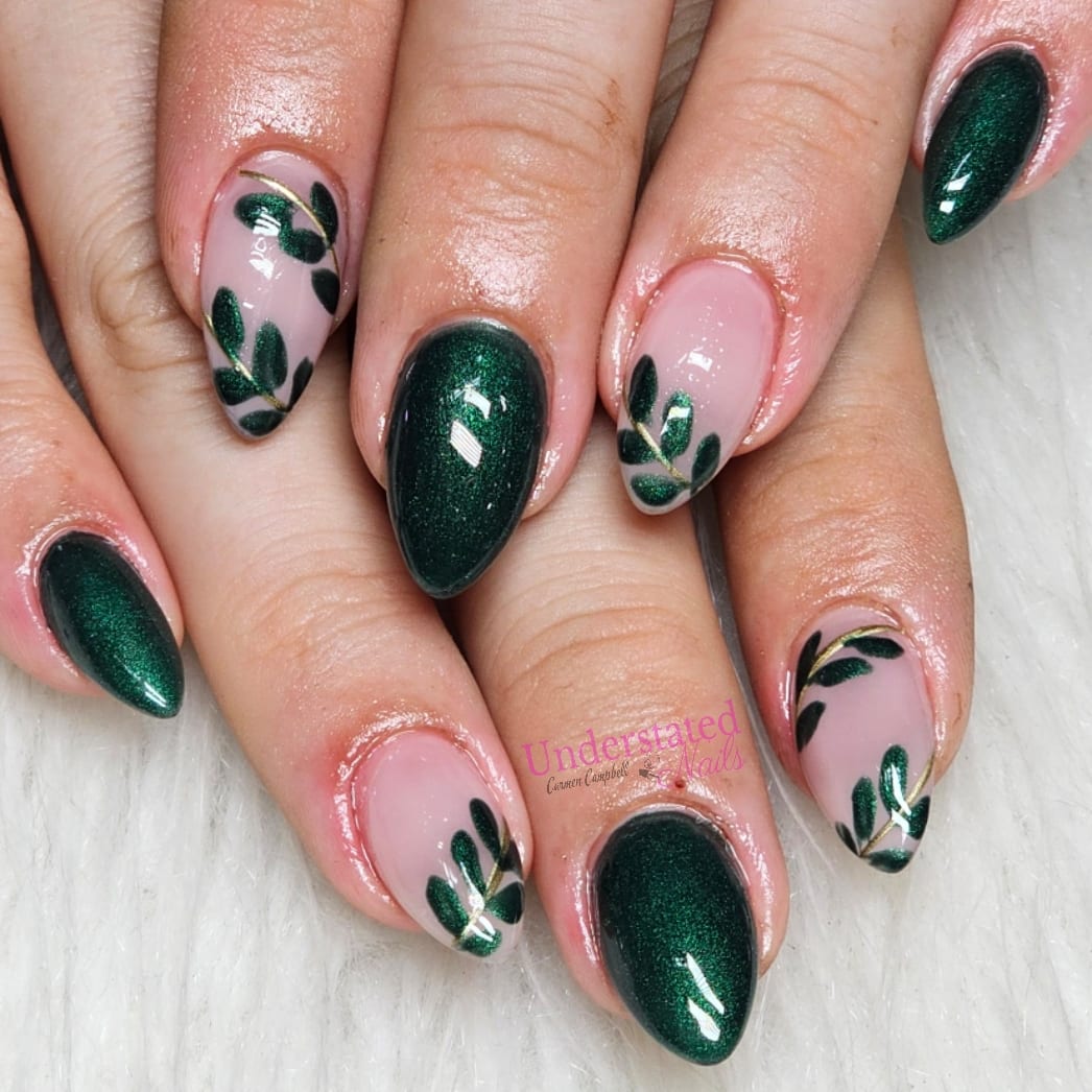 Understated Nails, photo 3