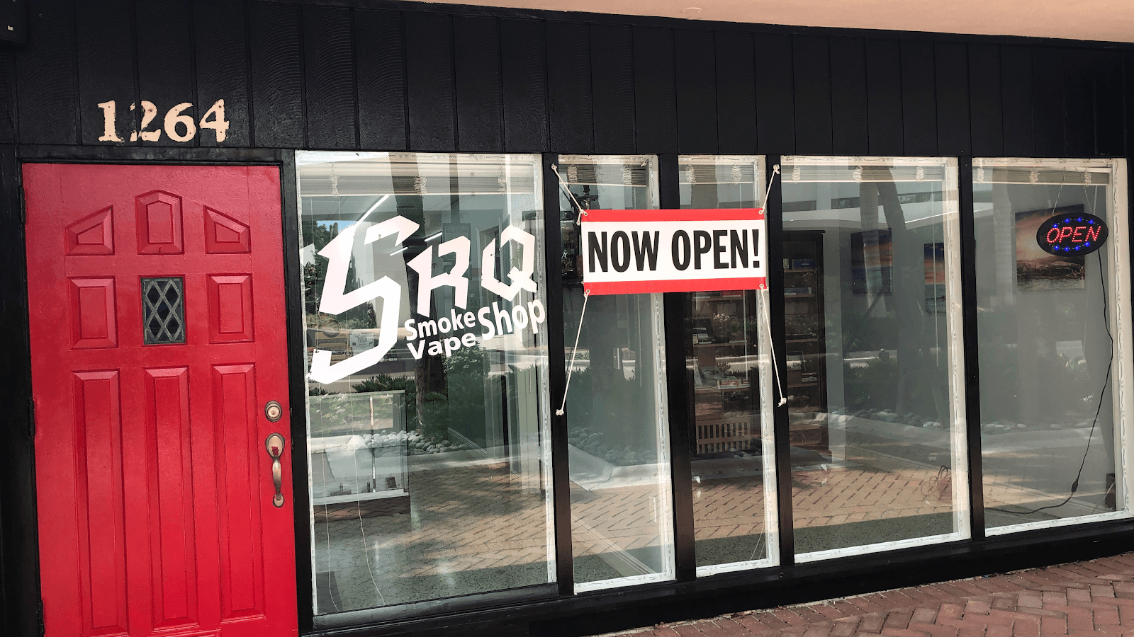 SRQ Smoke Shop — A Sky Smoke & Vape Location