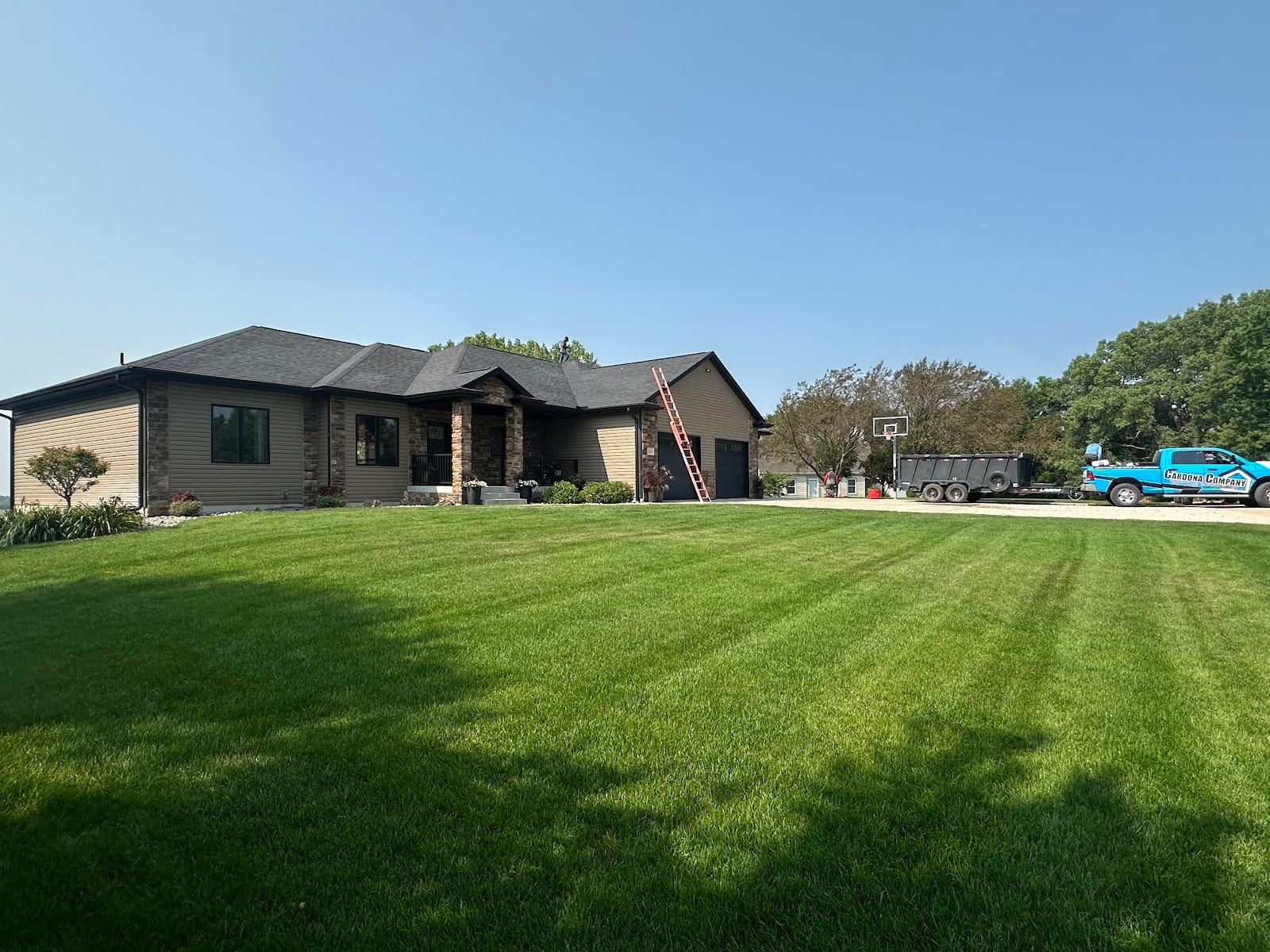 Cardona Company, Roofing Specialist, photo 4