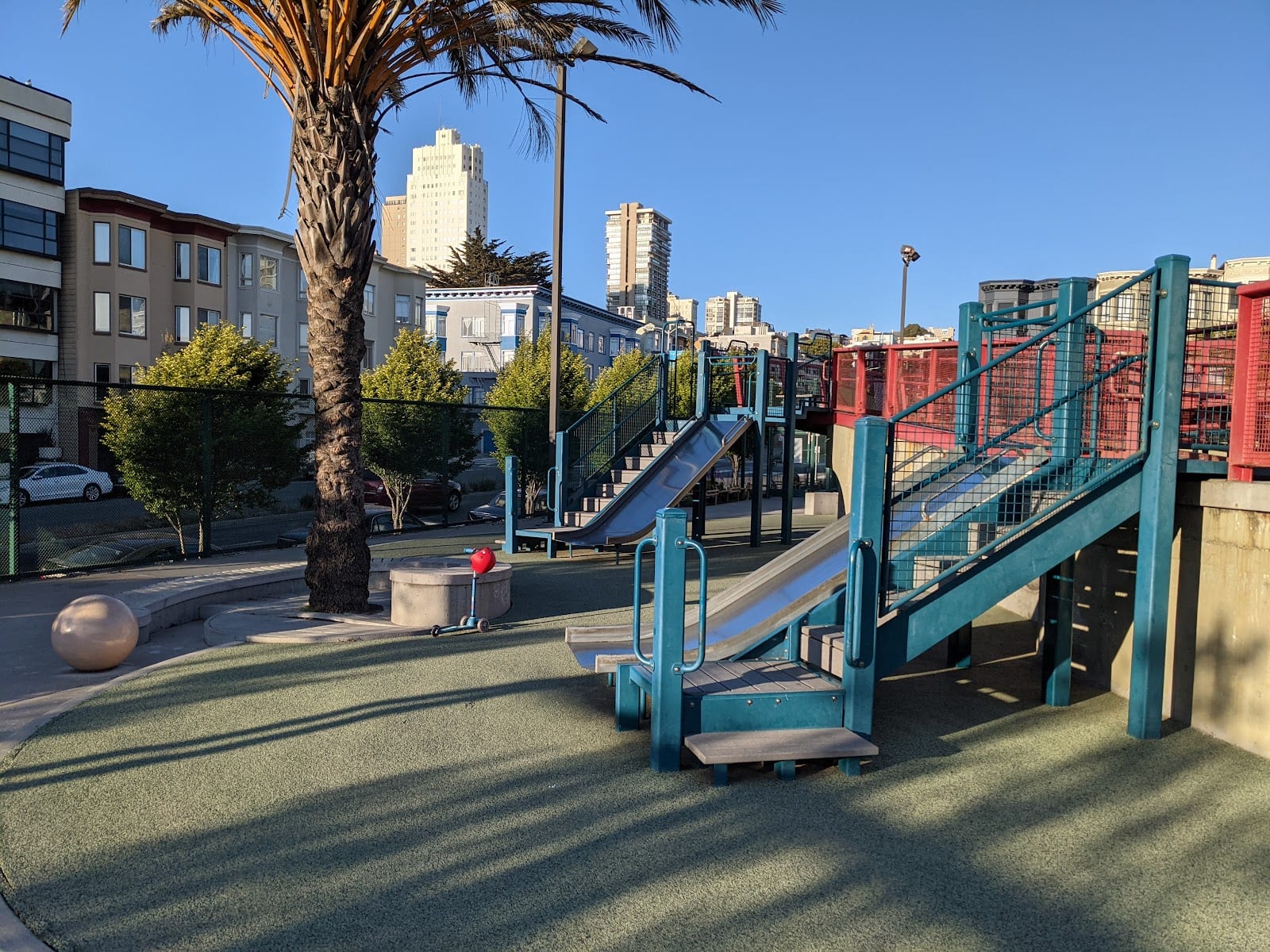 Helen Wills Playground Park