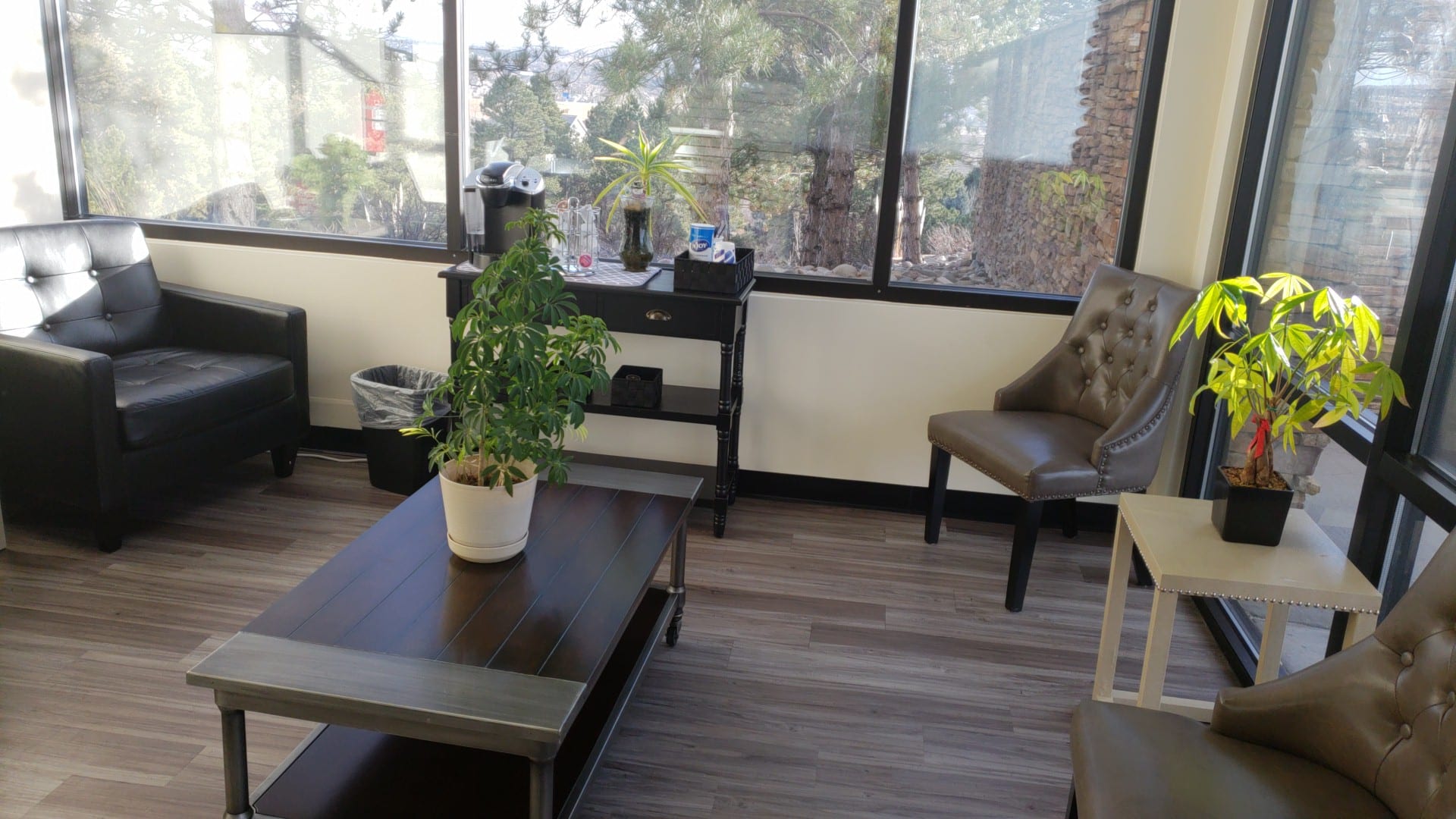 Saddle Rock Pharmacy