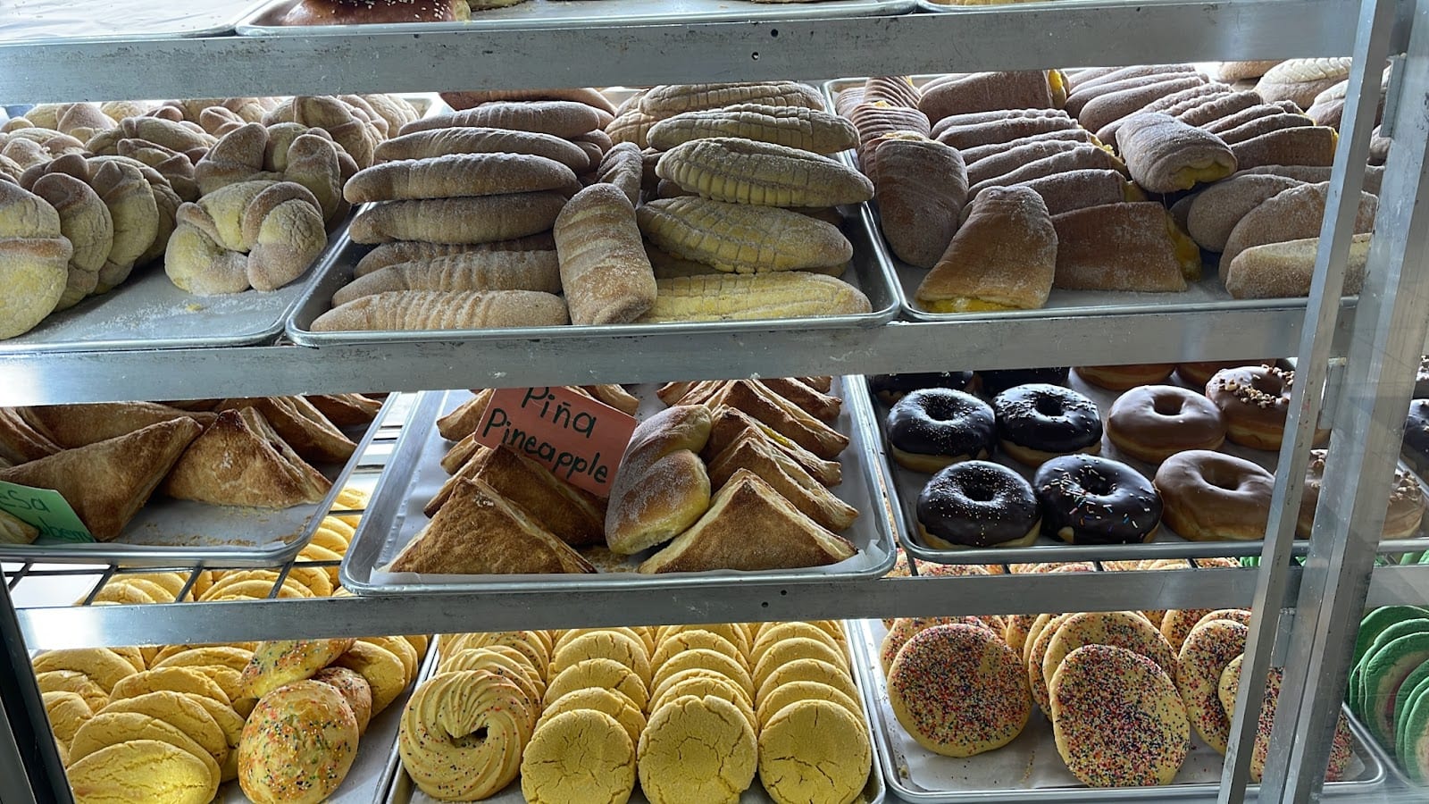 Panaderia Flores Rose Park