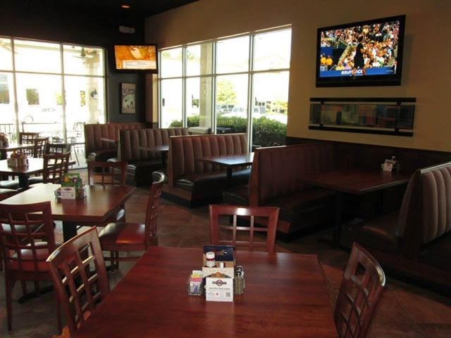 Brick Oven Pizzeria & Gastropub, photo 2