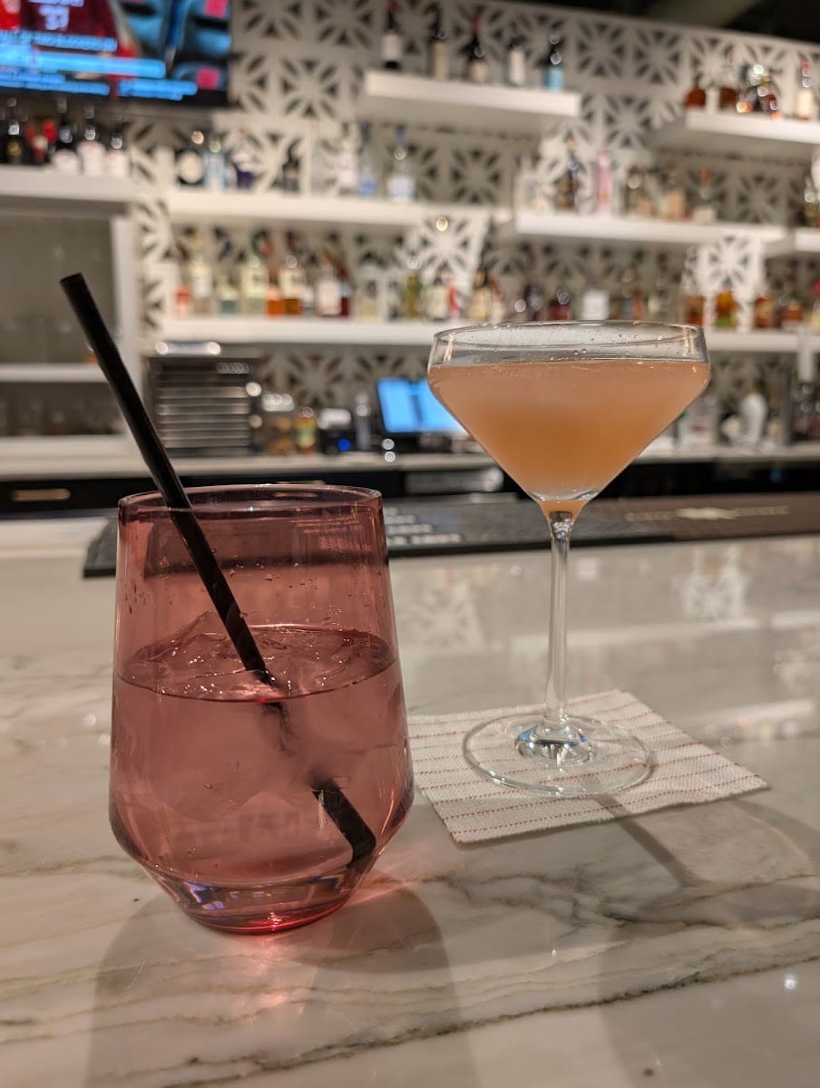 Candle Bar, photo 3