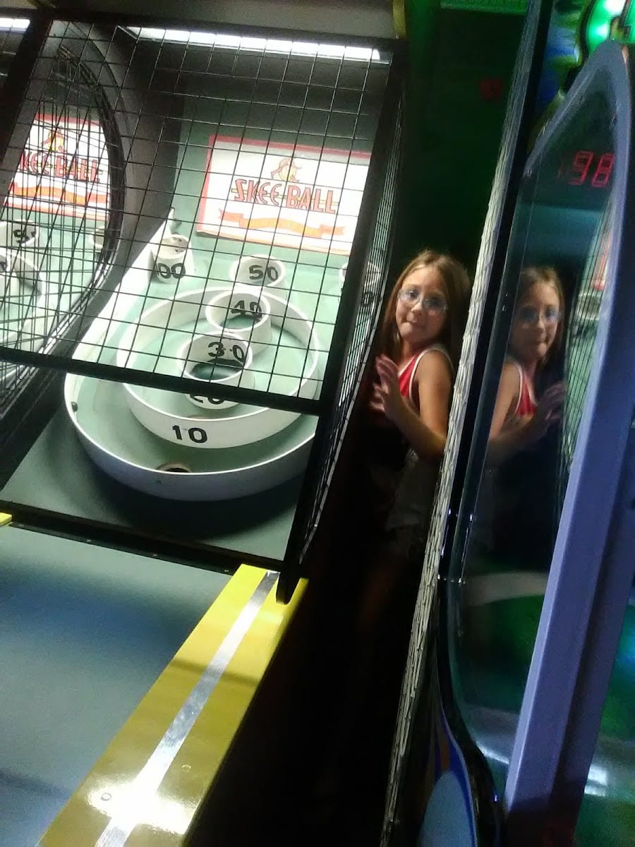 Level Up Arcade, photo 2