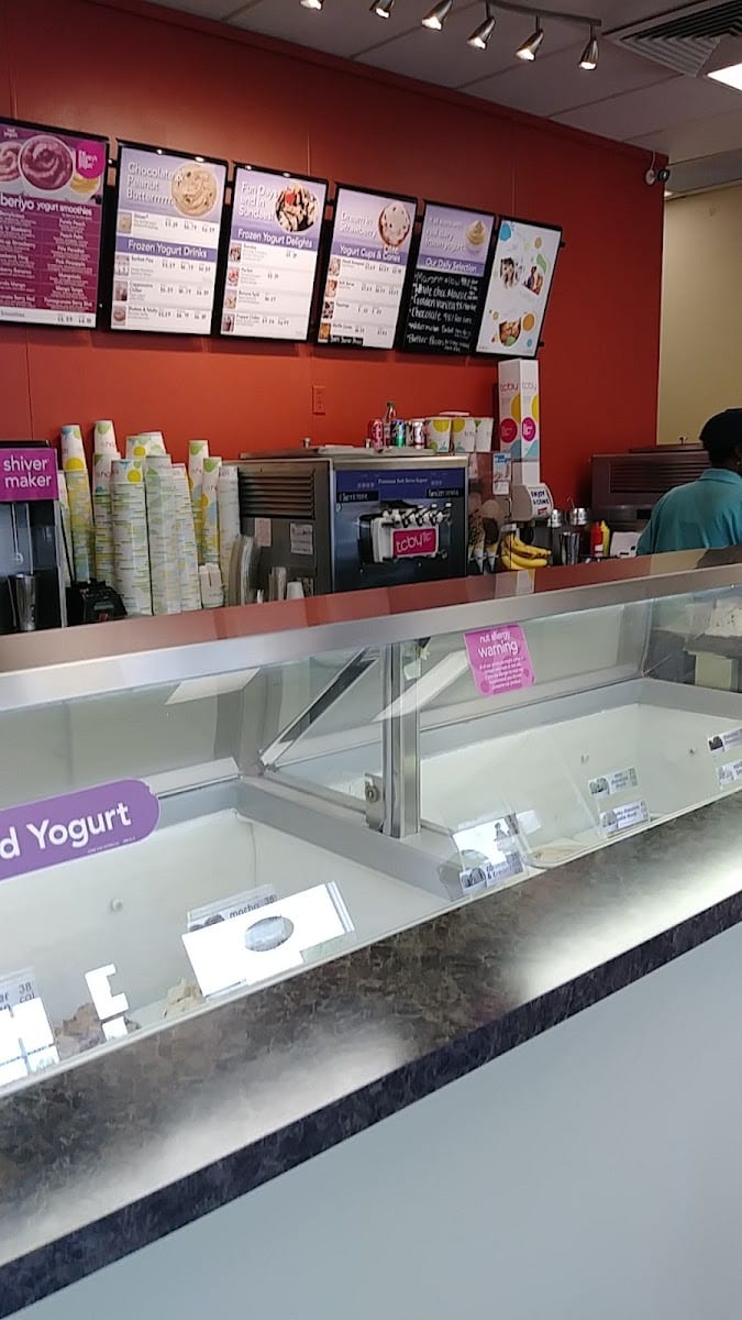 TCBY - Georgetown Square