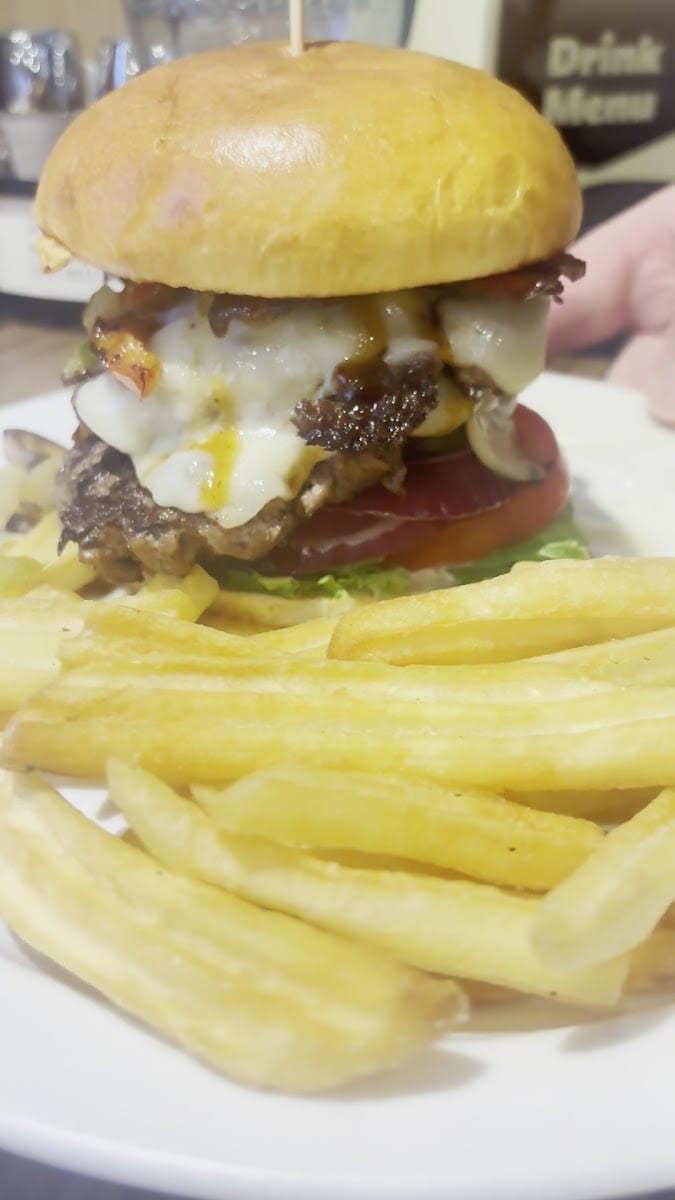 Denny's Restaurant Broadmoor Blvd, photo 3