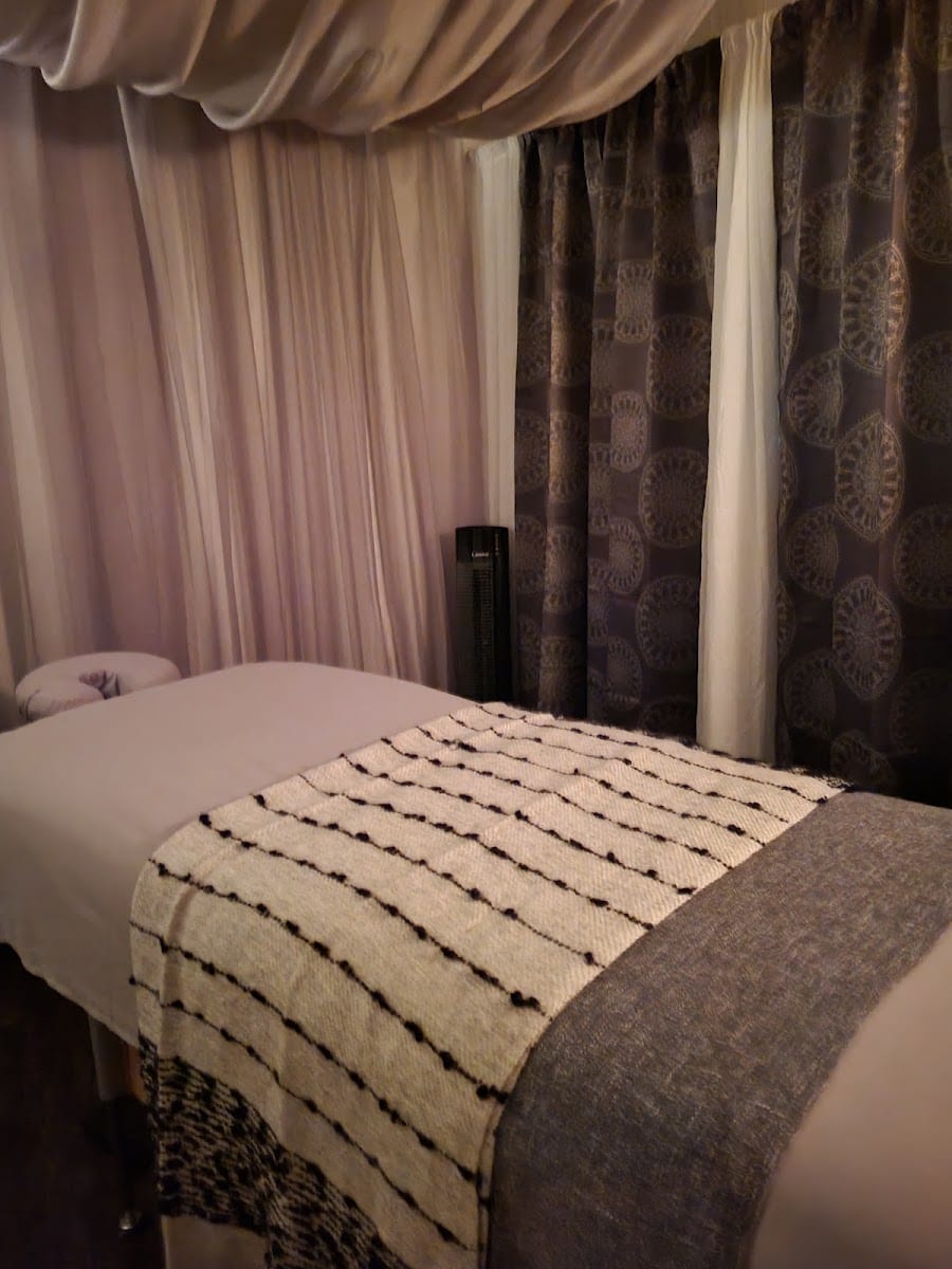 Clint Glaze, LMT Massage Therapist