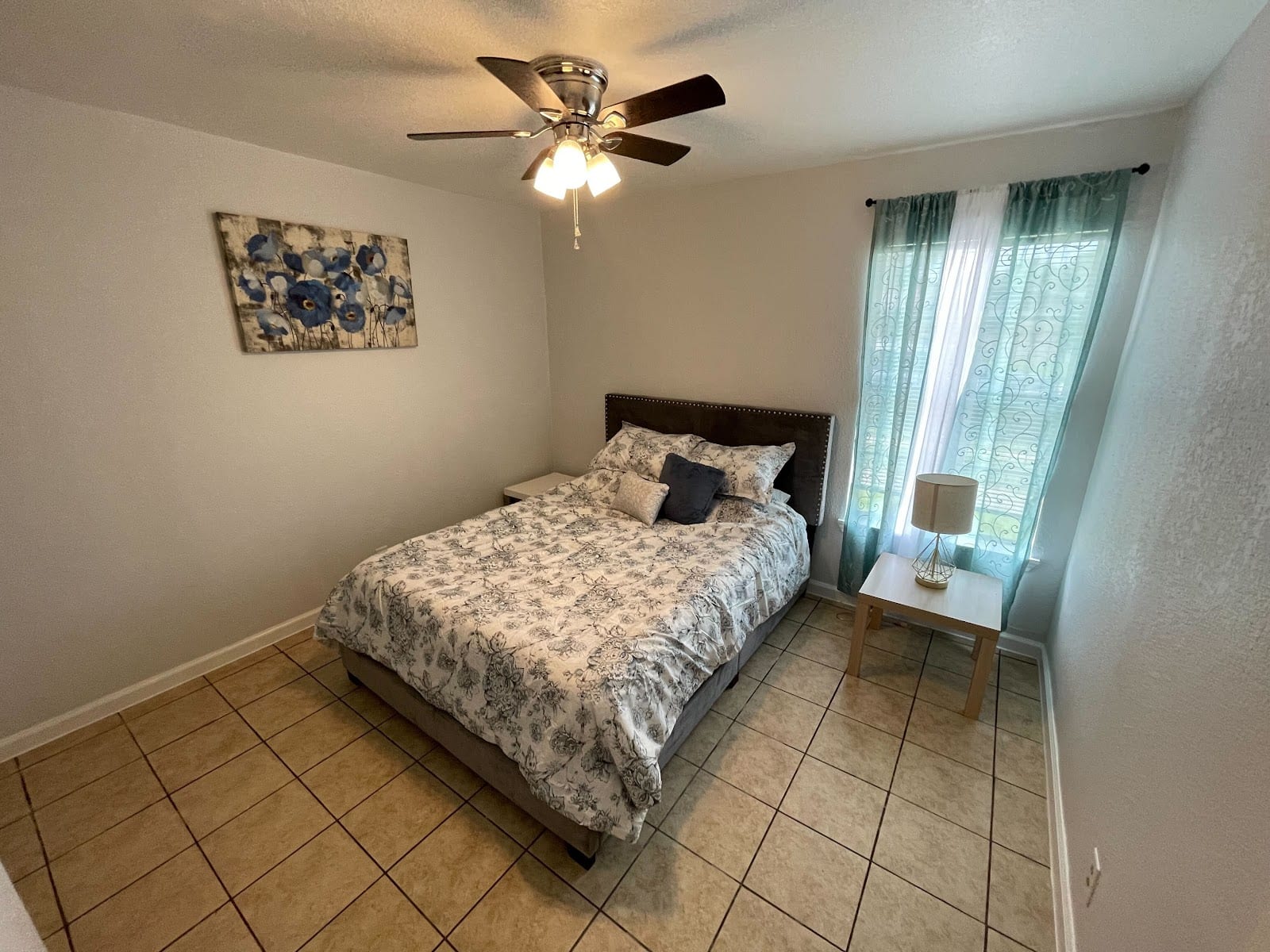 El Camino Homes
