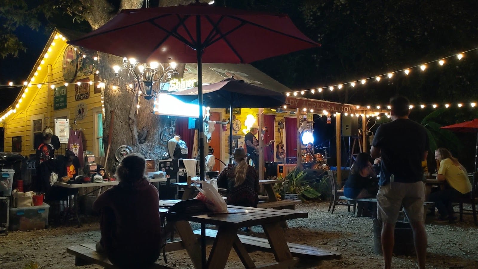 Shady Acres Saloon, photo 3
