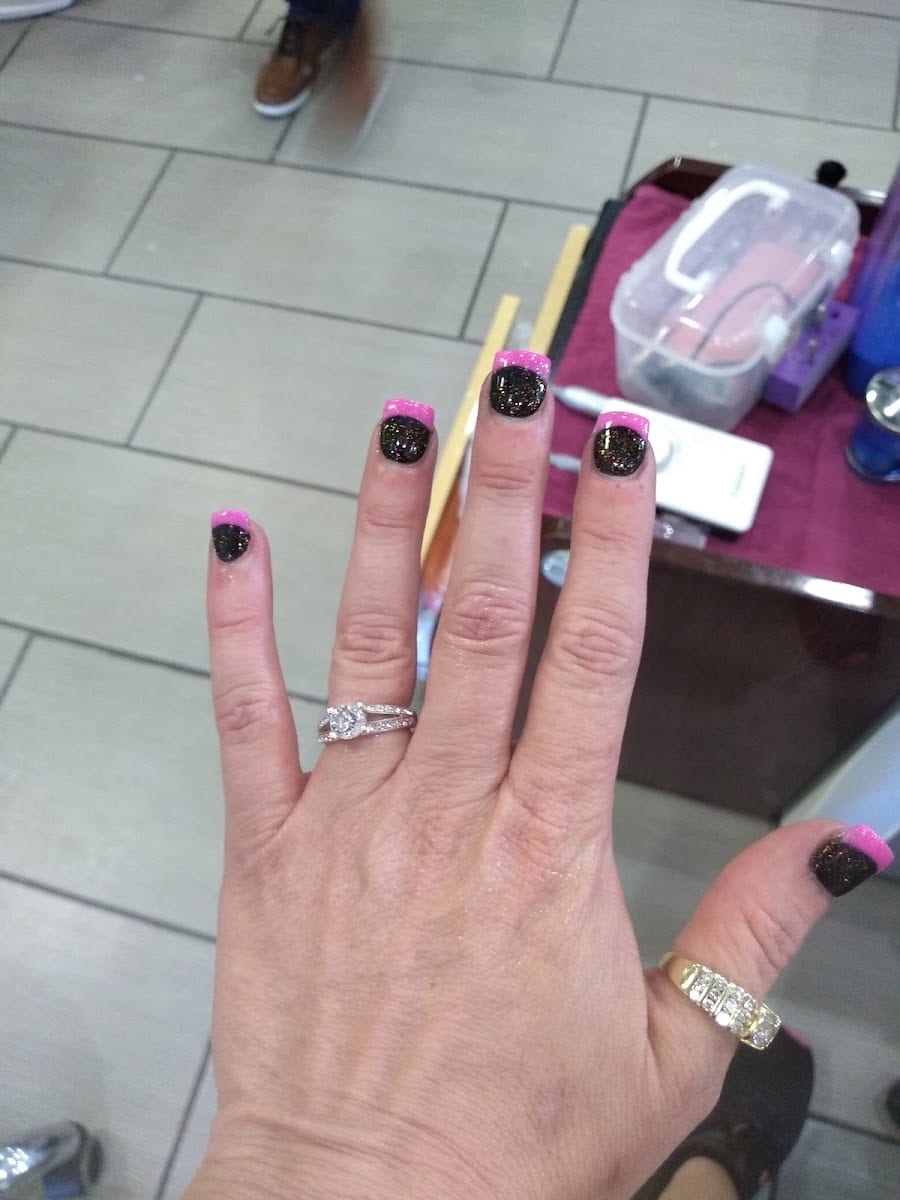 Bella Nails & Spa
