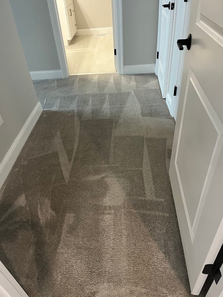AAA carpet, photo 2