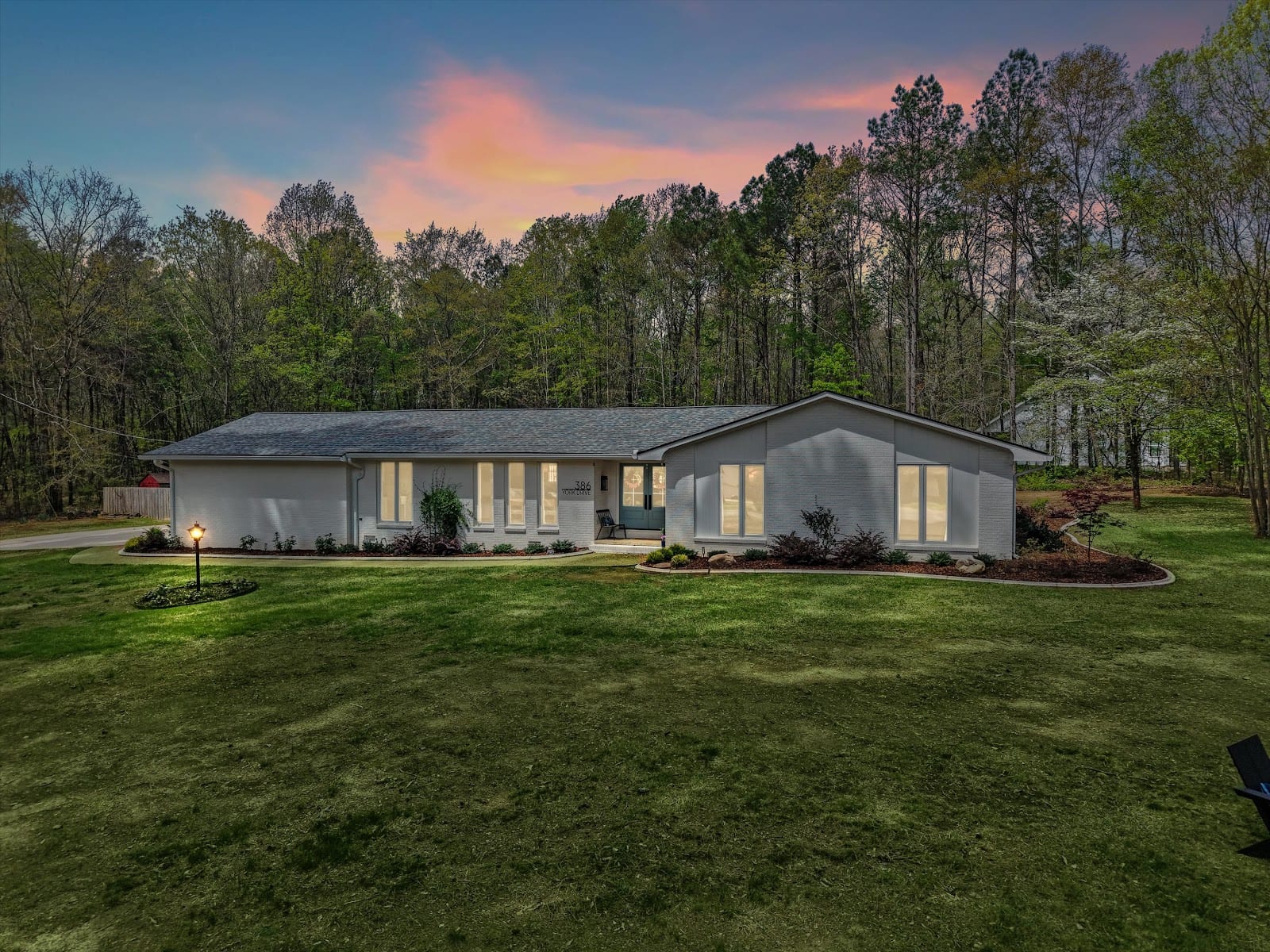 Tamara Fox, Realtor