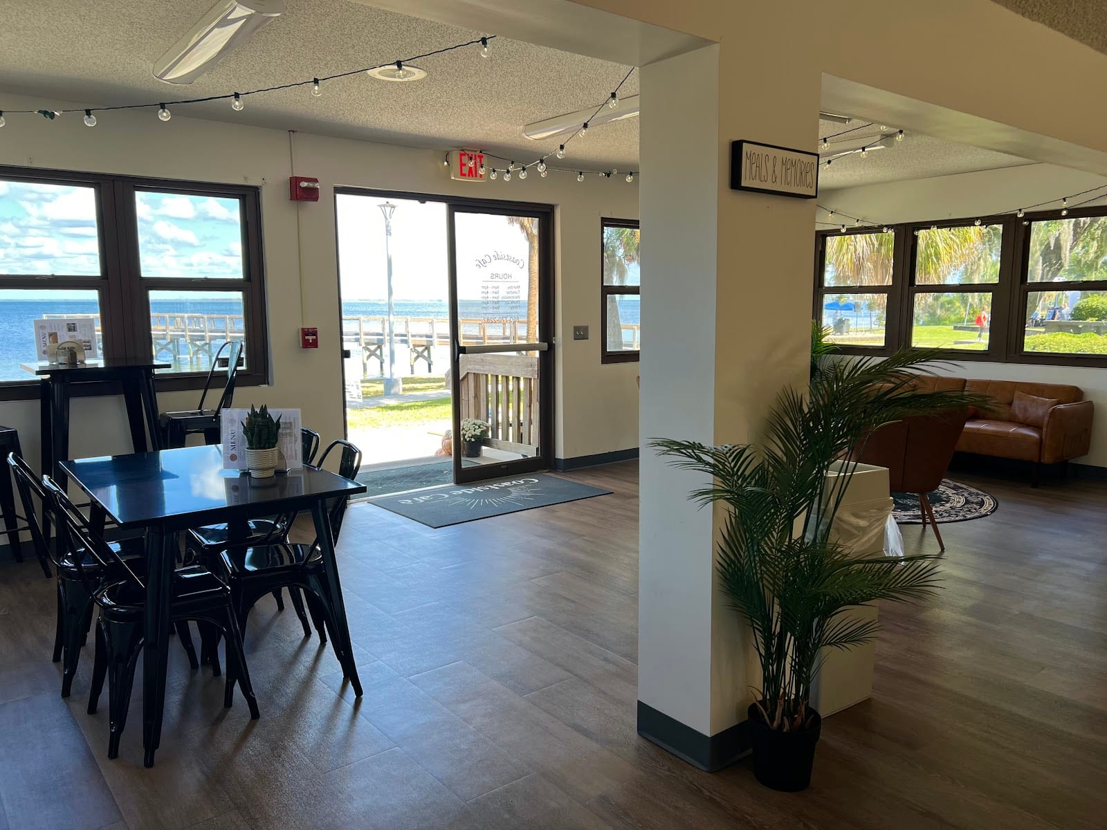 Coastside Café, photo 2