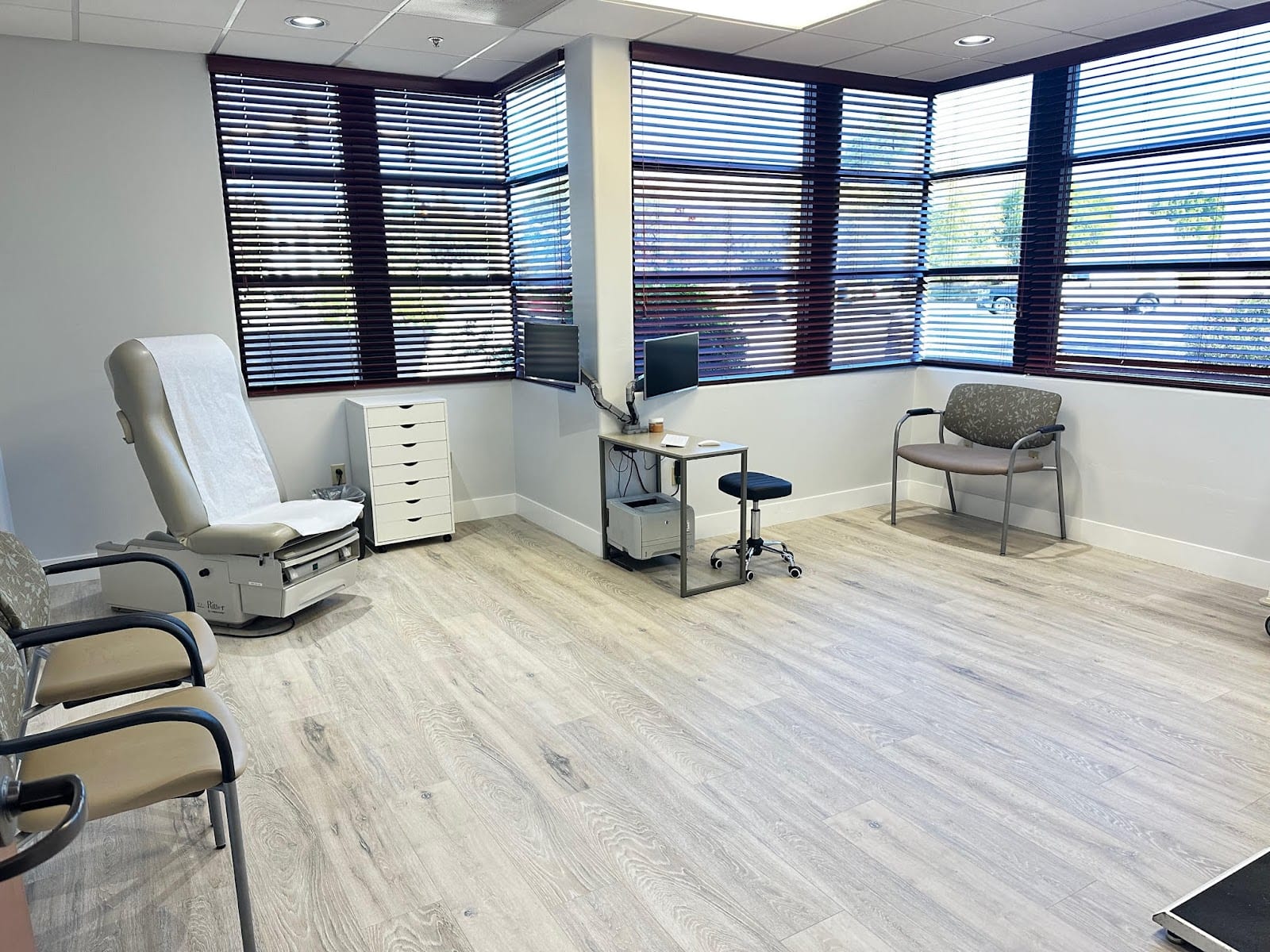 Yakoby Internal Medicine - Dr Maty Yakoby M.D. - Primary Care Physician / Doctor - PCP, photo 2