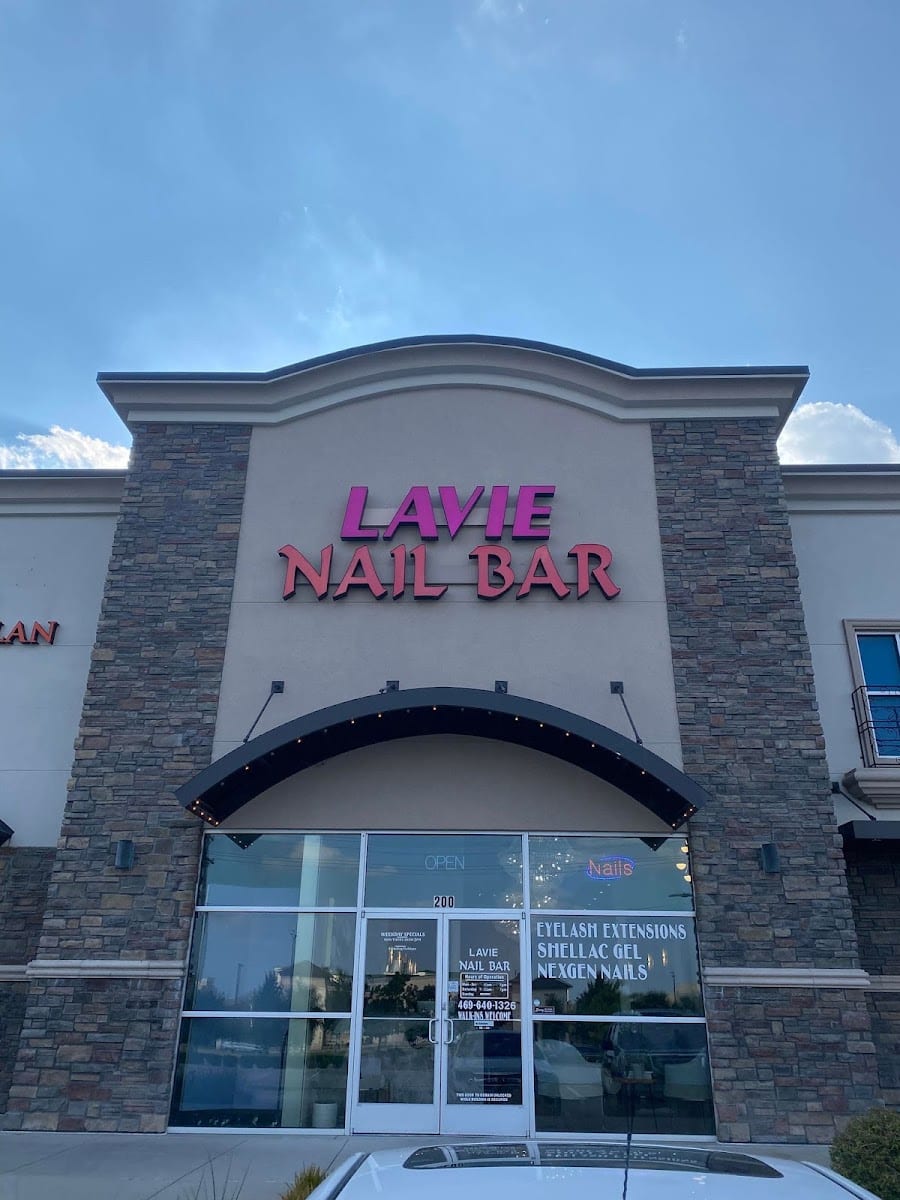 Lavie Nail Bar Frisco (50% Fullsest Lash Extension), photo 2