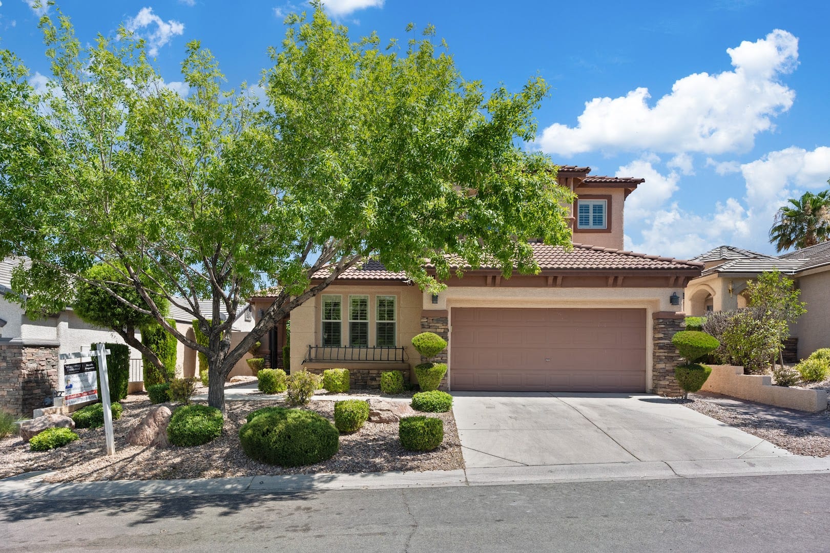 Centennial Hills Real Estate | Homes by Dr. Jan Duffy, photo 3