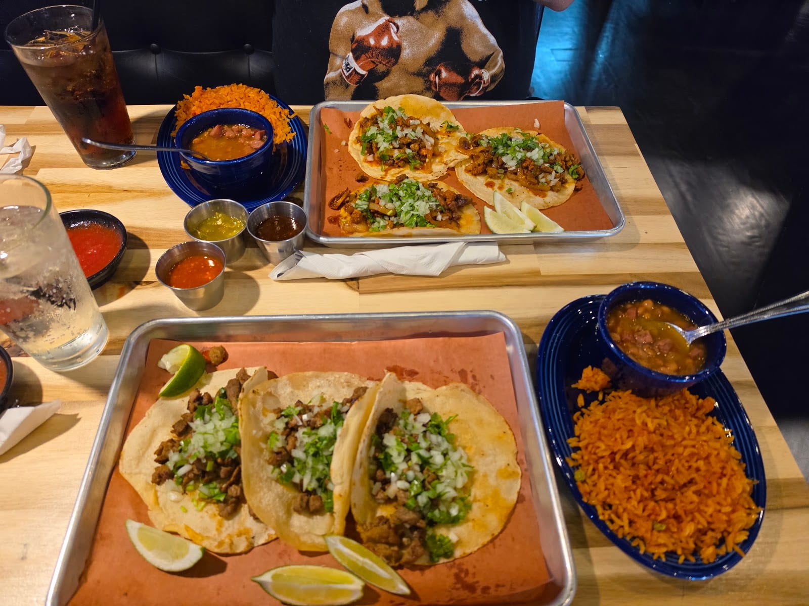 Tacos, Wings & Bar, photo 4