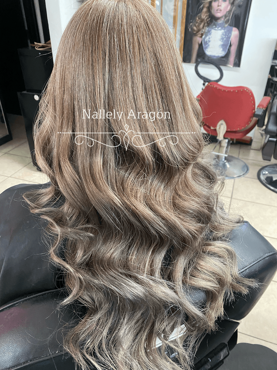 Helen's Barber Shop & Hair Studio, photo 2