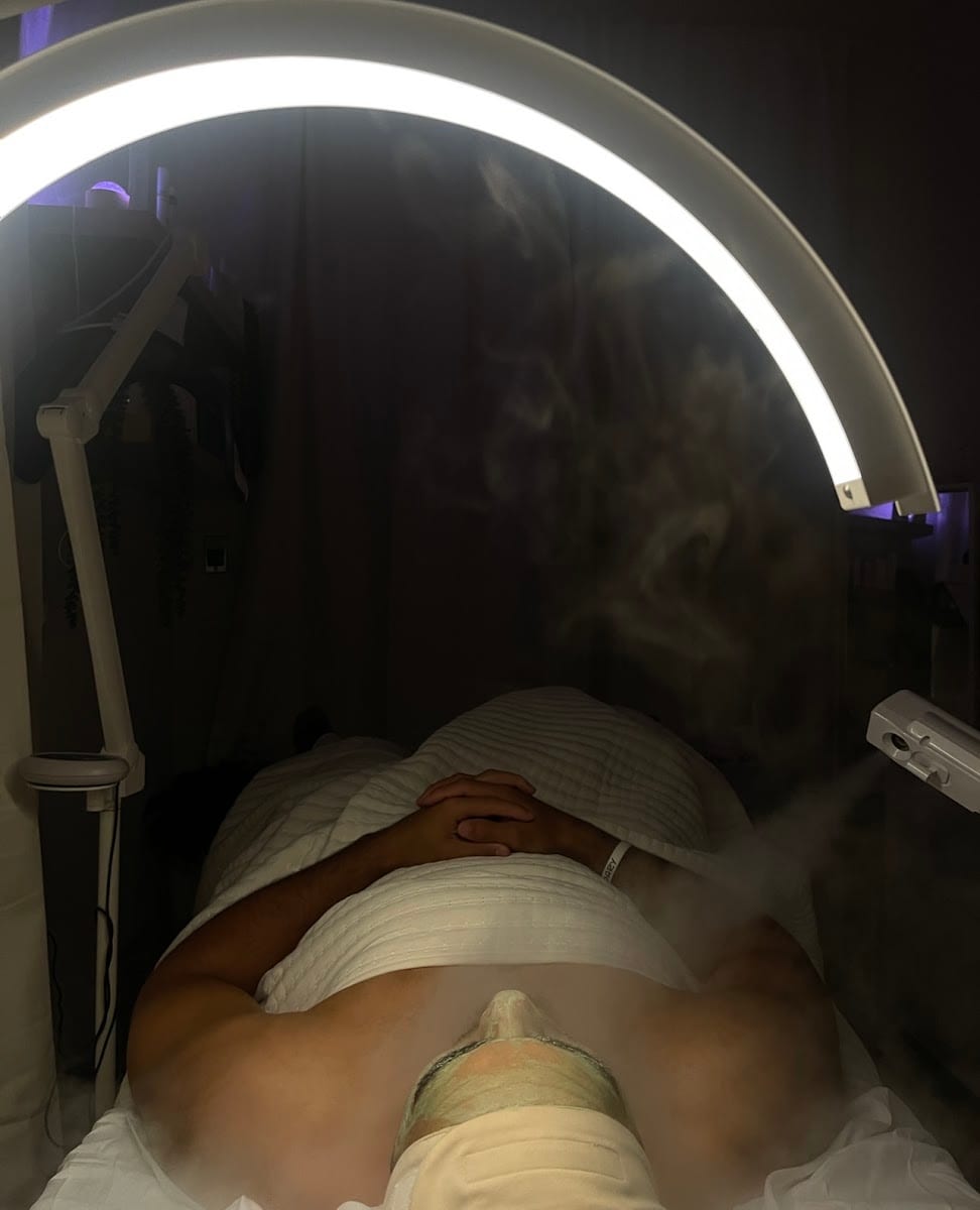 Glass Skin Bar, photo 4