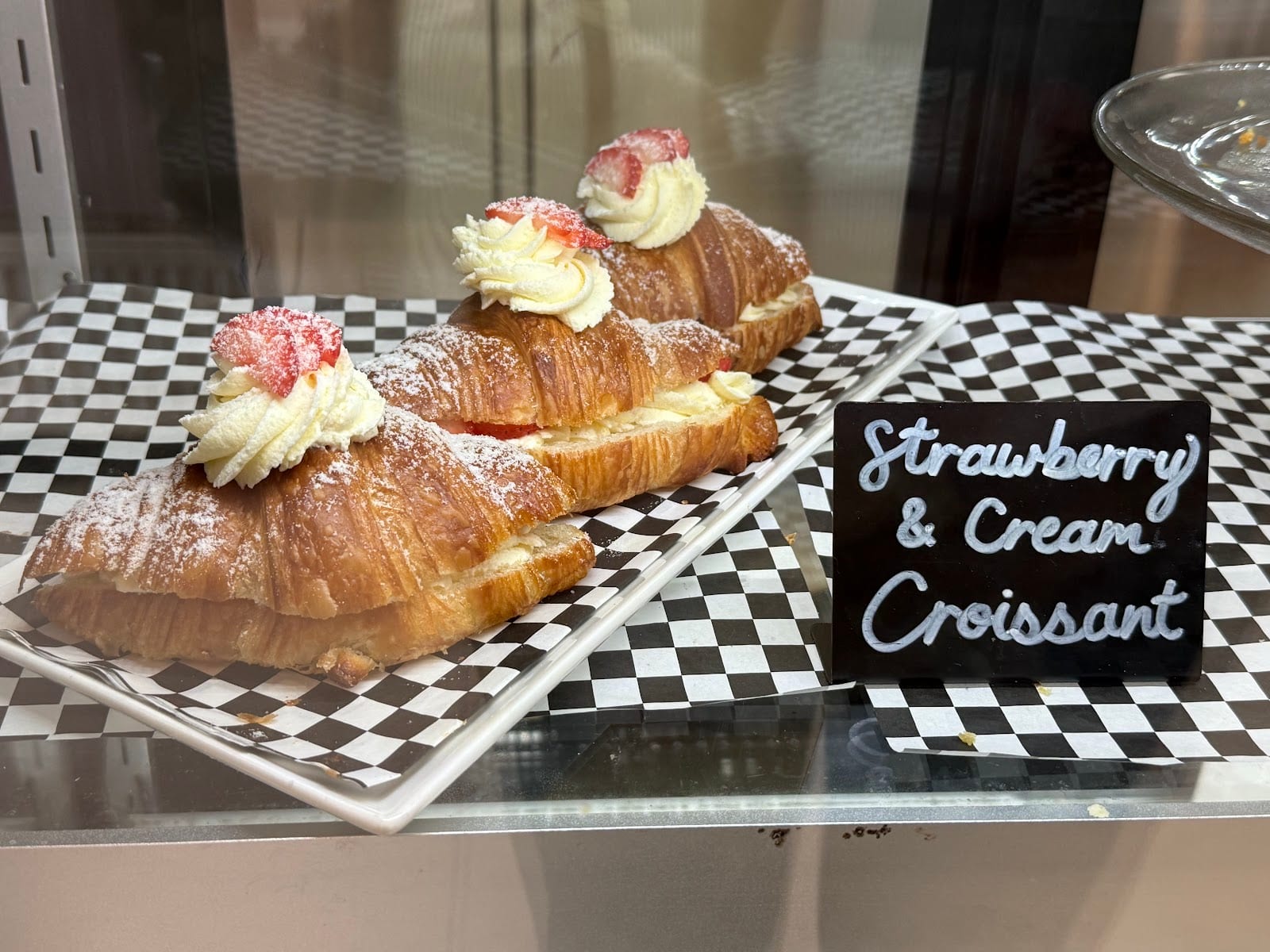 Teo's Bakery