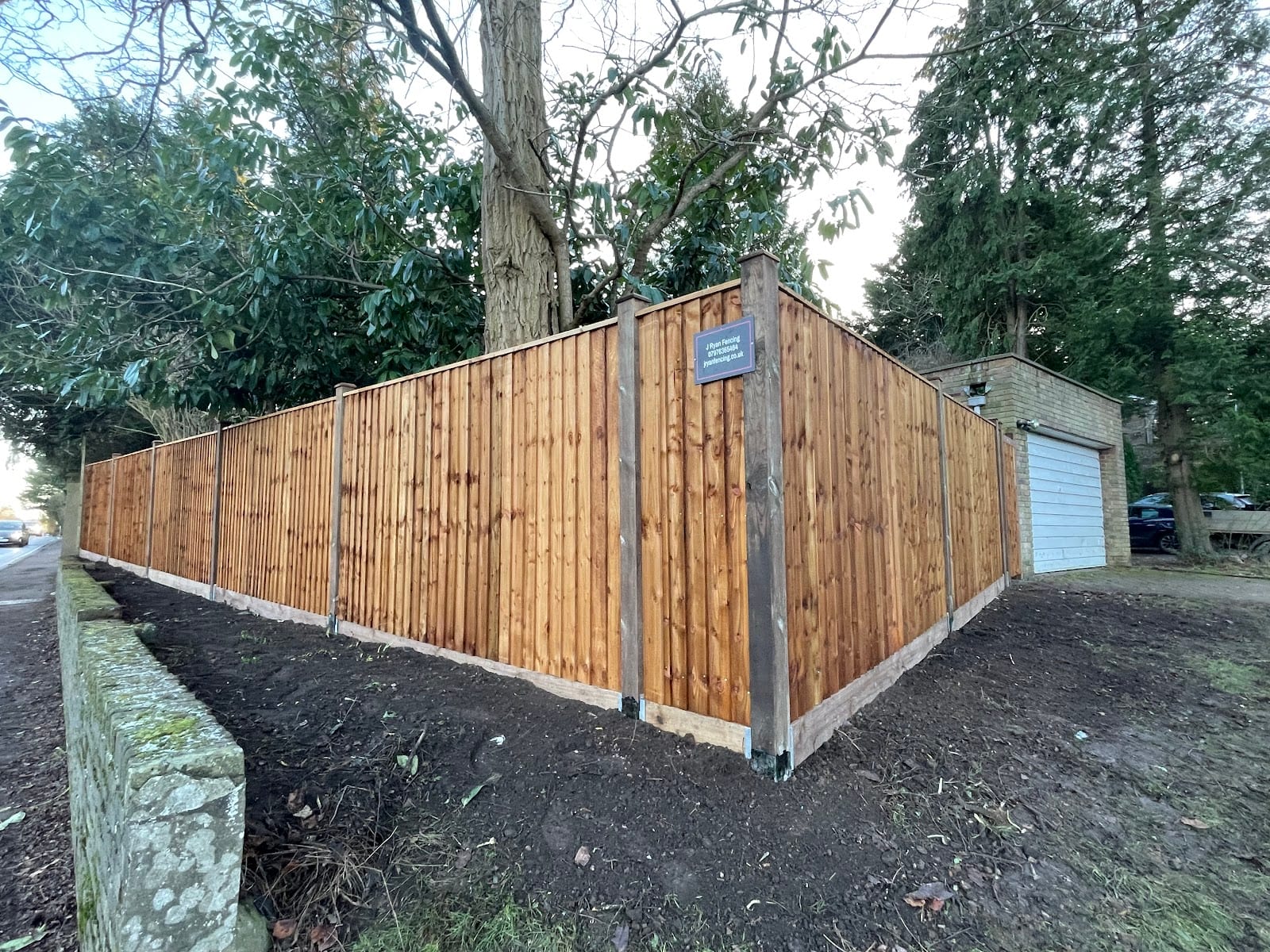 CR fencing and landscapes ltd