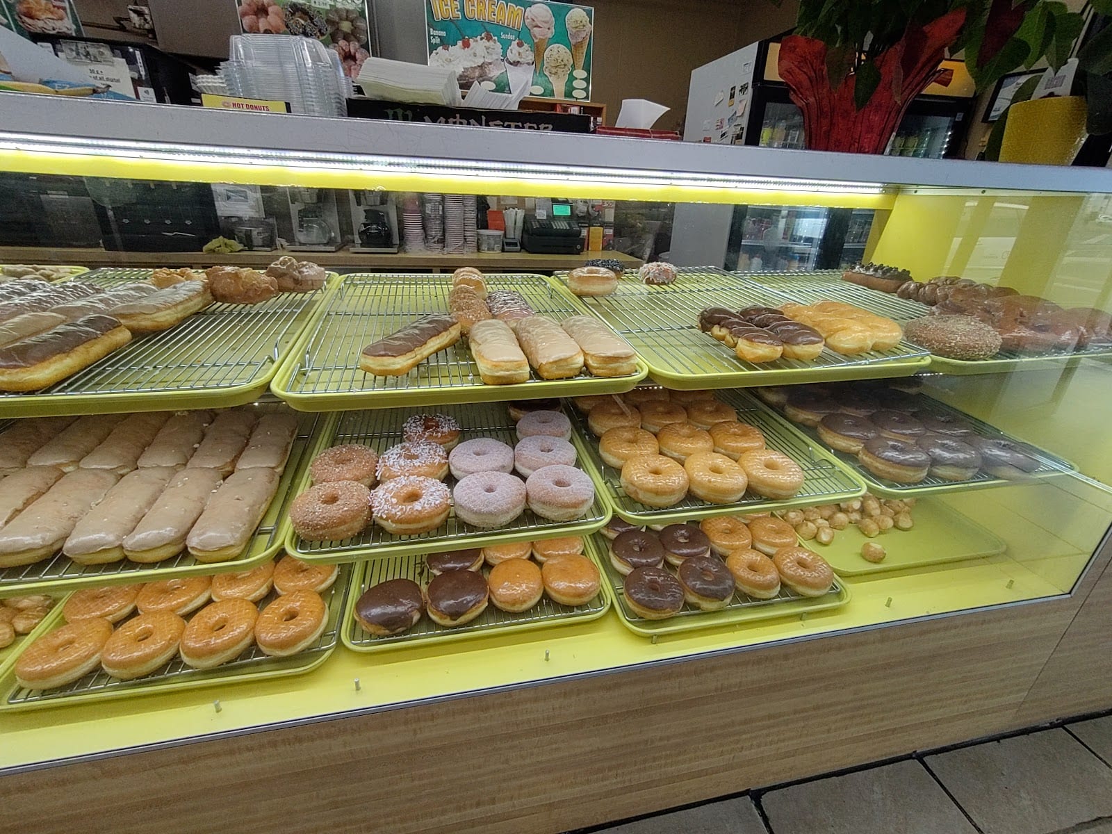 Hot Donuts, photo 2