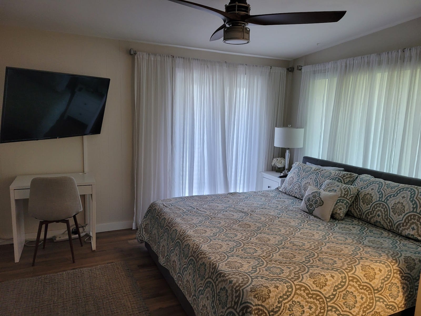 Committed cleaning services llc.