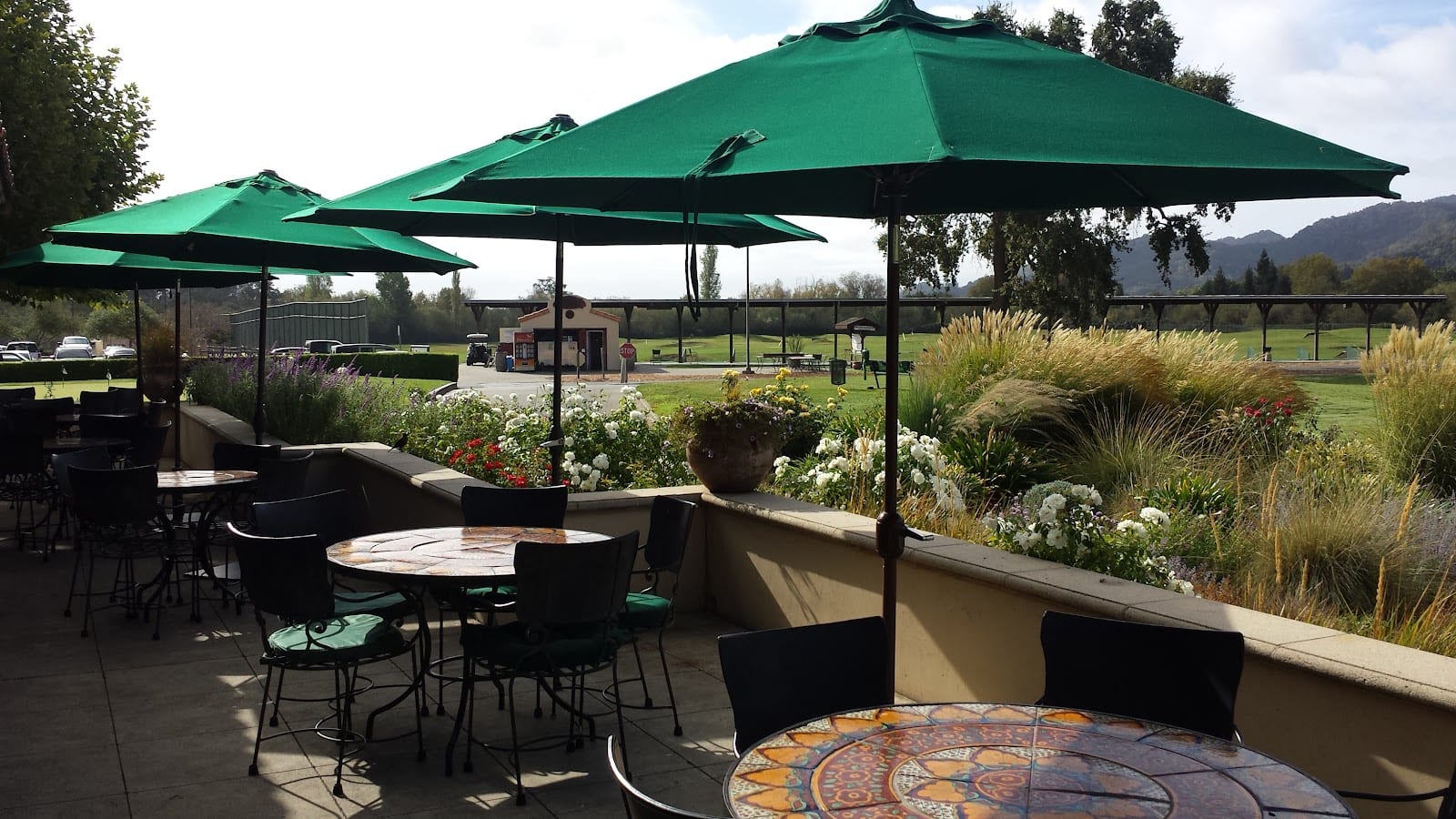 Lakeside Grill @ Vintners Golf Club, photo 2