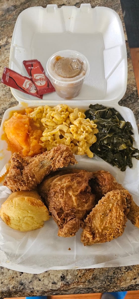 R M Y's Family Restaurant