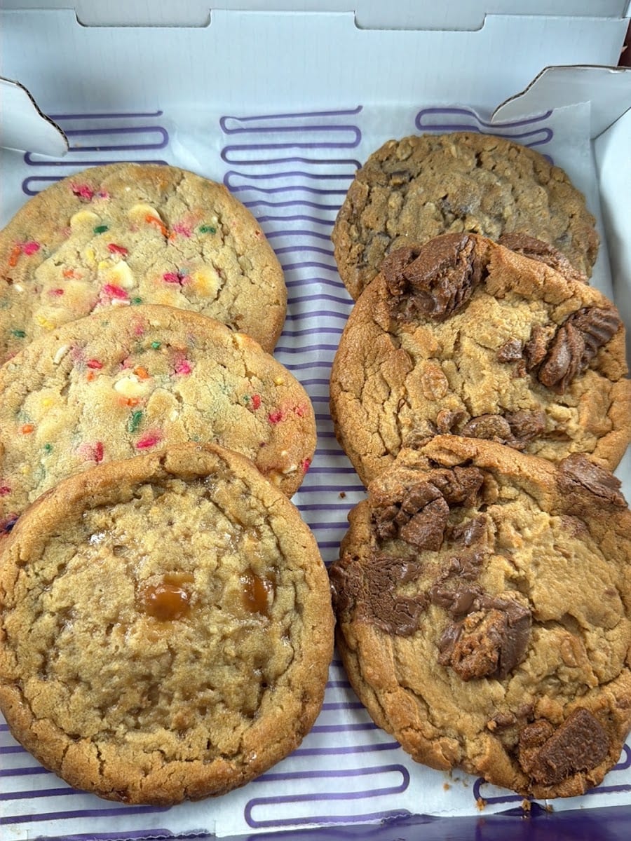 Insomnia Cookies, photo 3