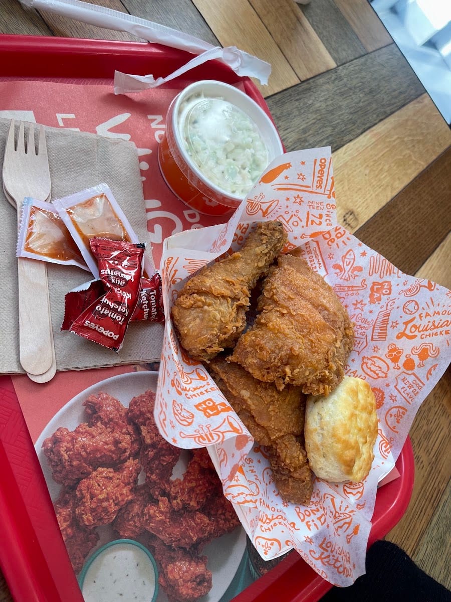 Popeyes Louisiana Kitchen, photo 4