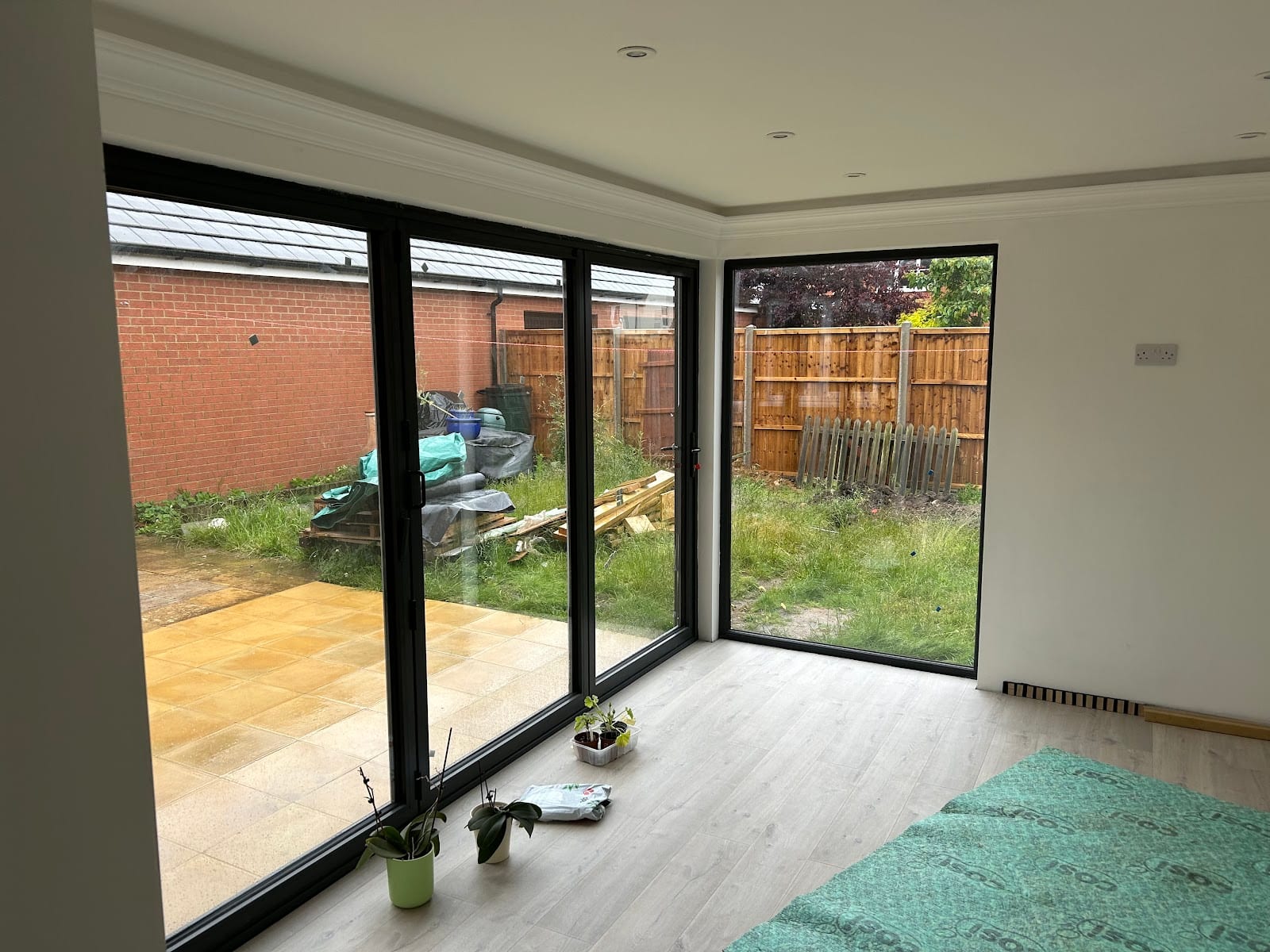 S L BUILDING SERVICES