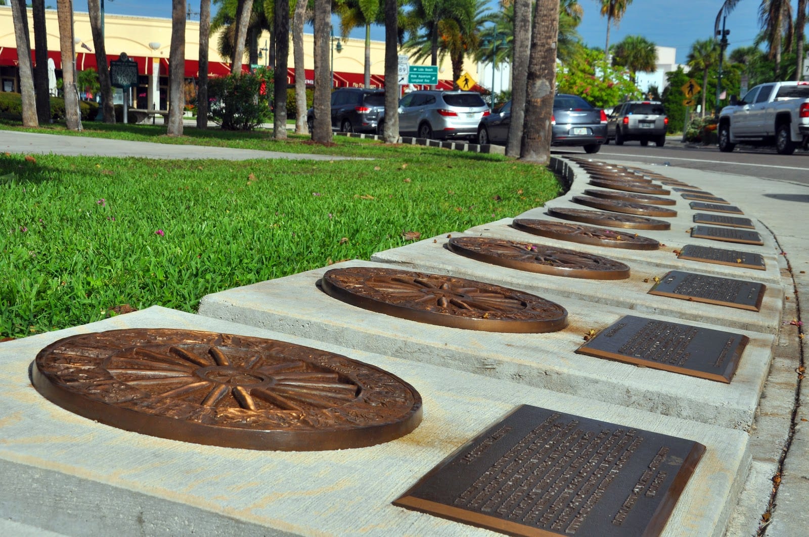 St. Armands Circle Park, photo 2