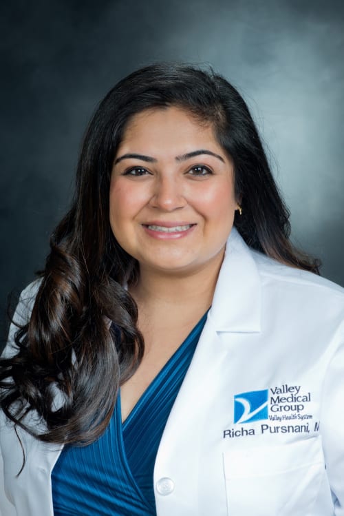 Richa Pursnani, MD, photo 3