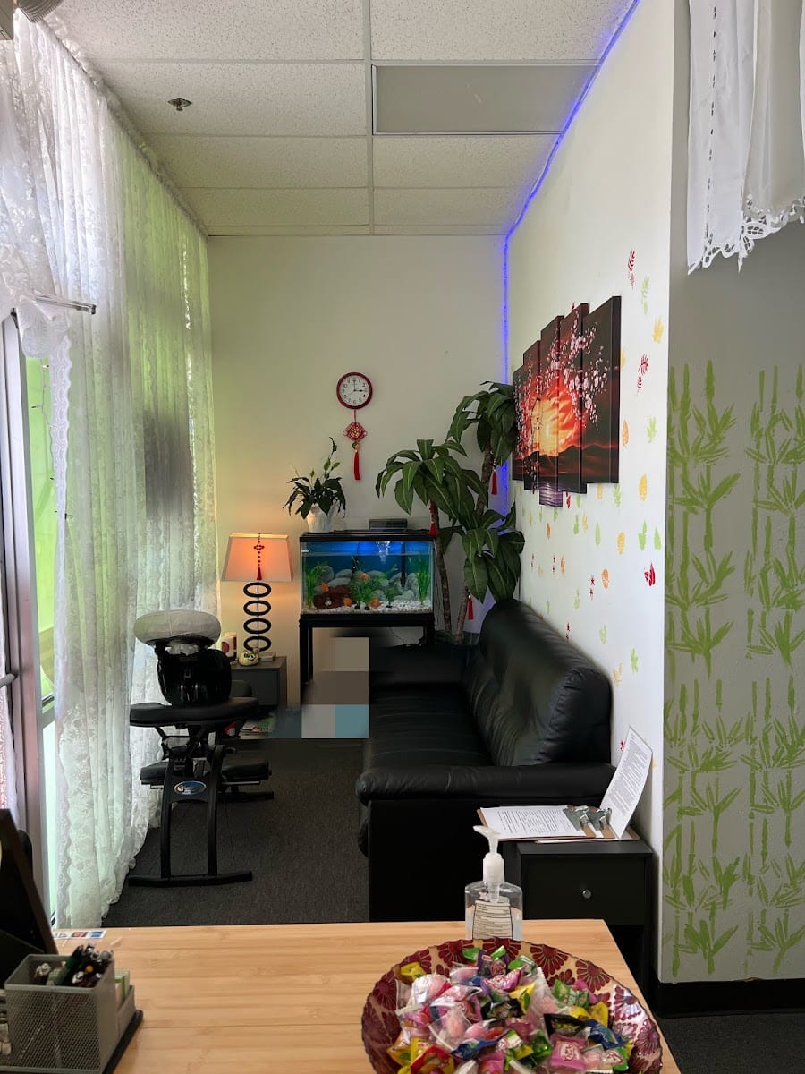 Heaven and Earth Reflexology & Massage