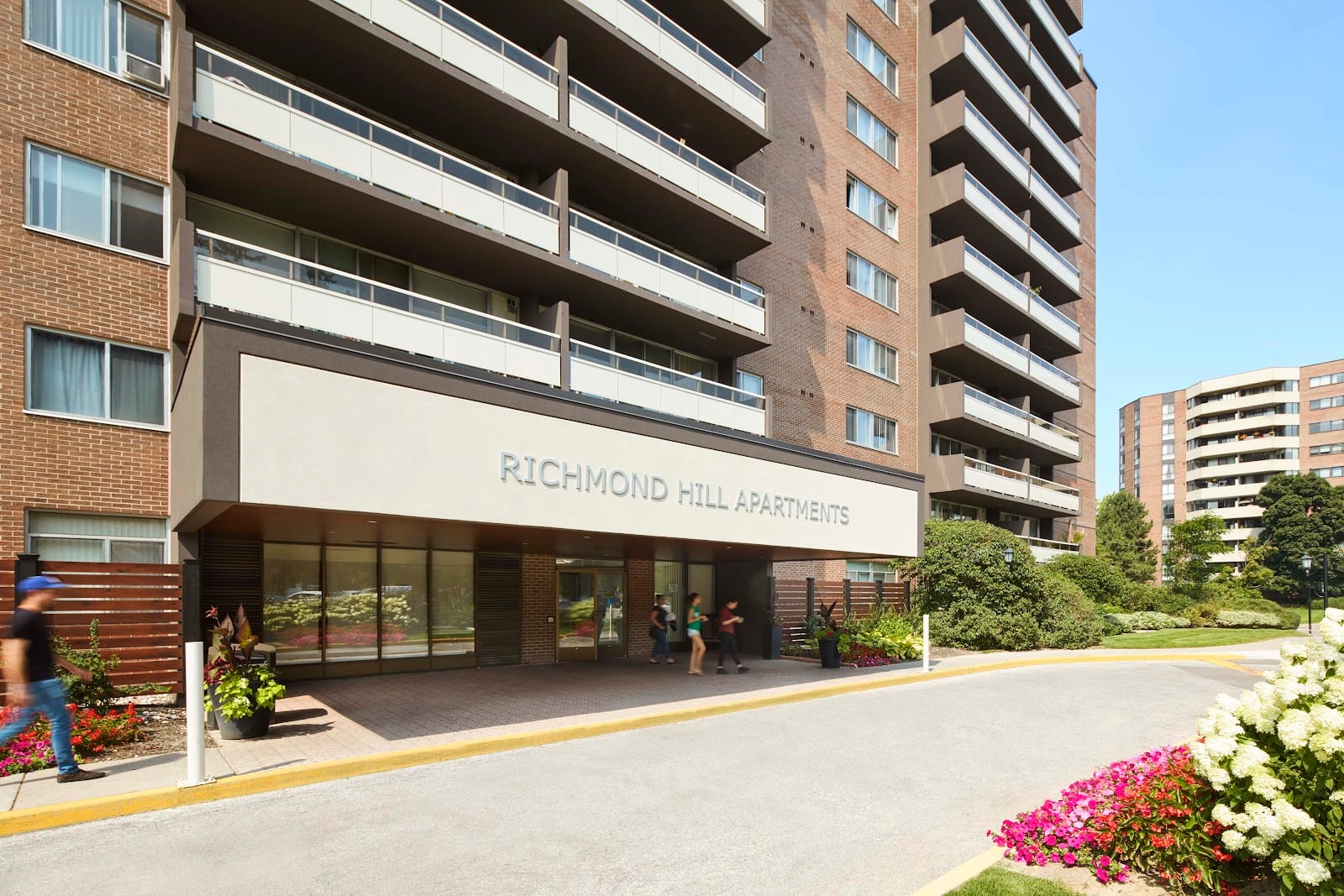 Richmond Hill Apartments