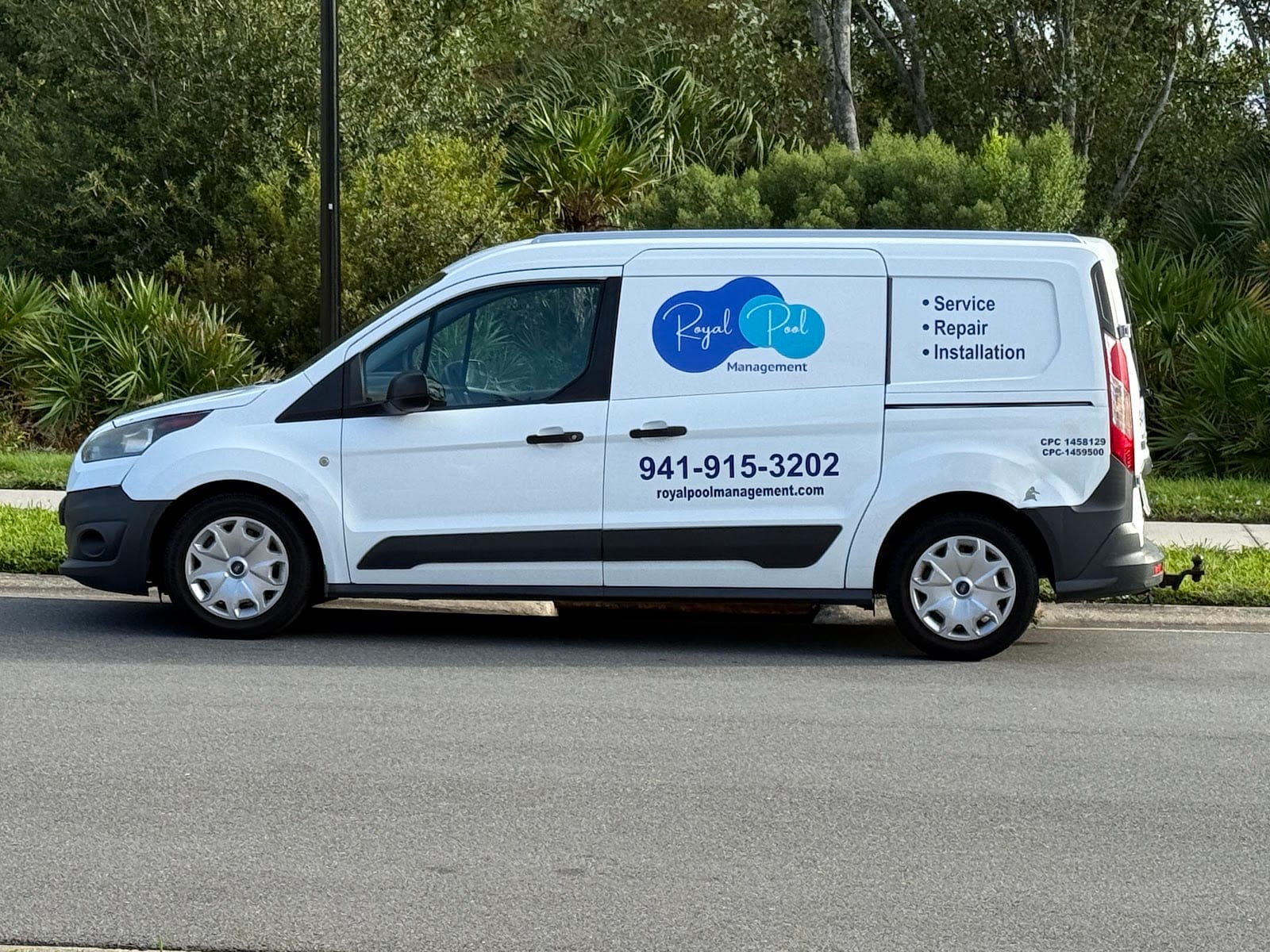 Royal Pool Management