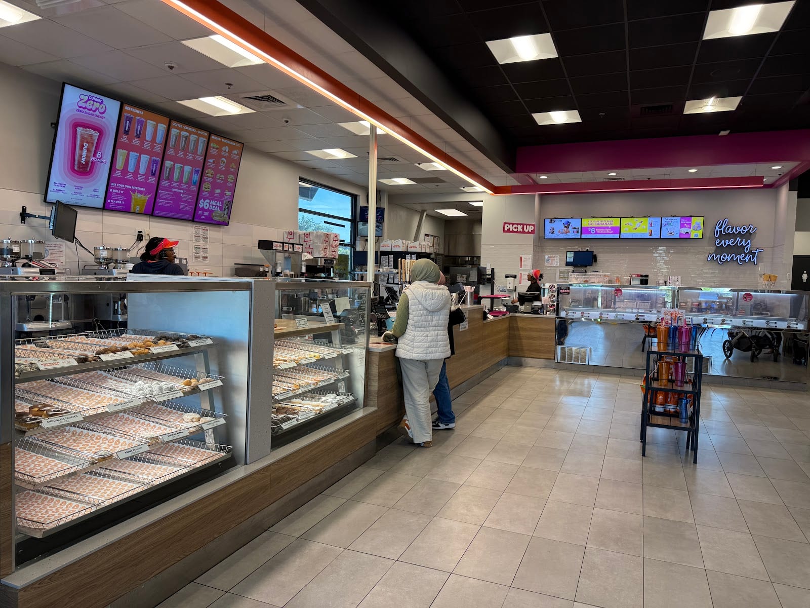 Dunkin', photo 3